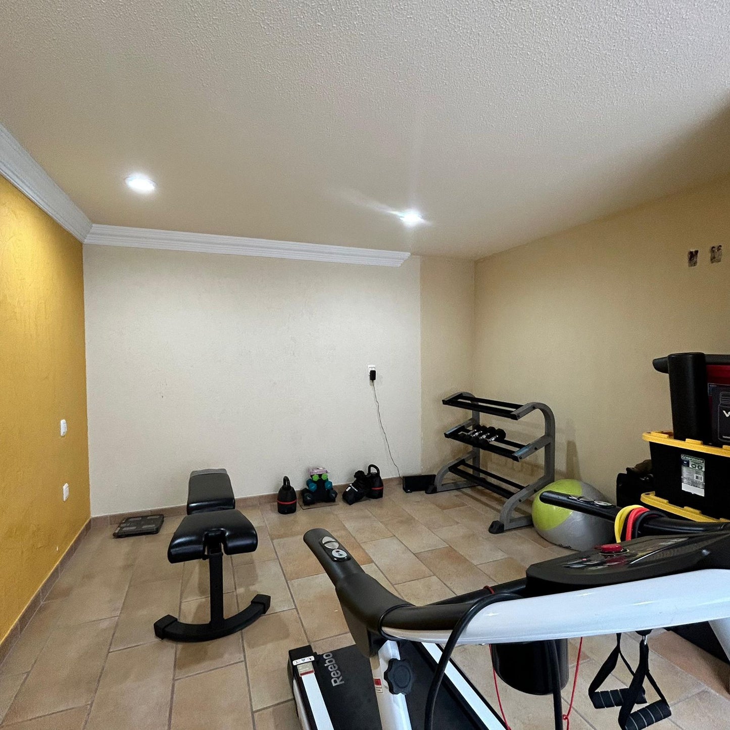 CASA EN VENTA EN BOSQUE CAMELINAS, MORELIA