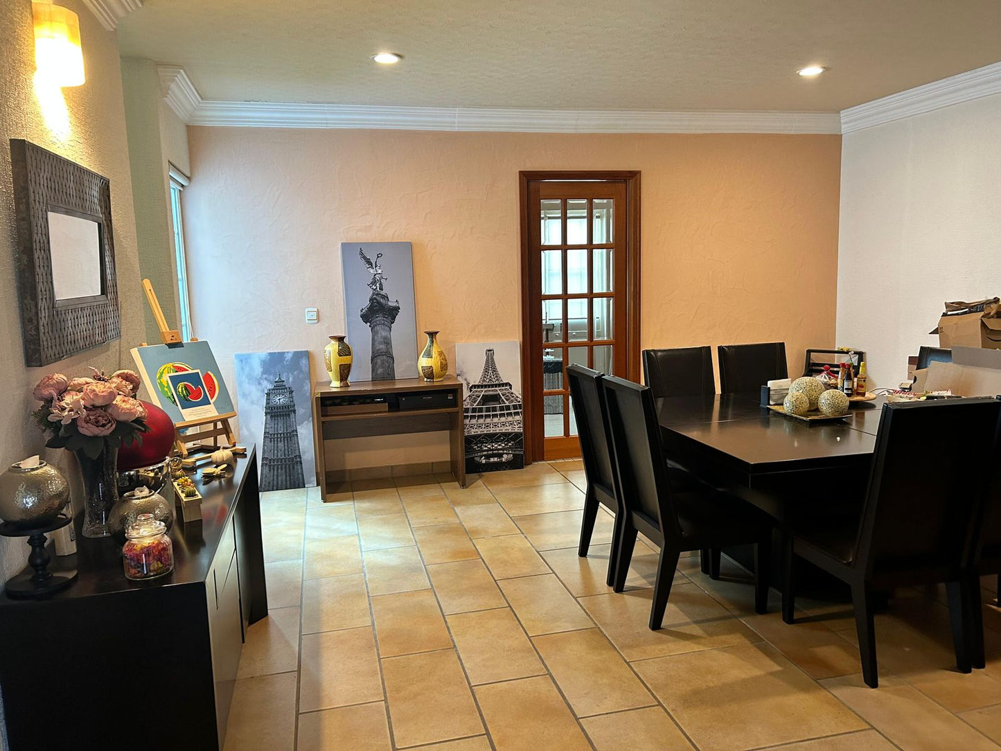 CASA EN VENTA EN BOSQUE CAMELINAS, MORELIA