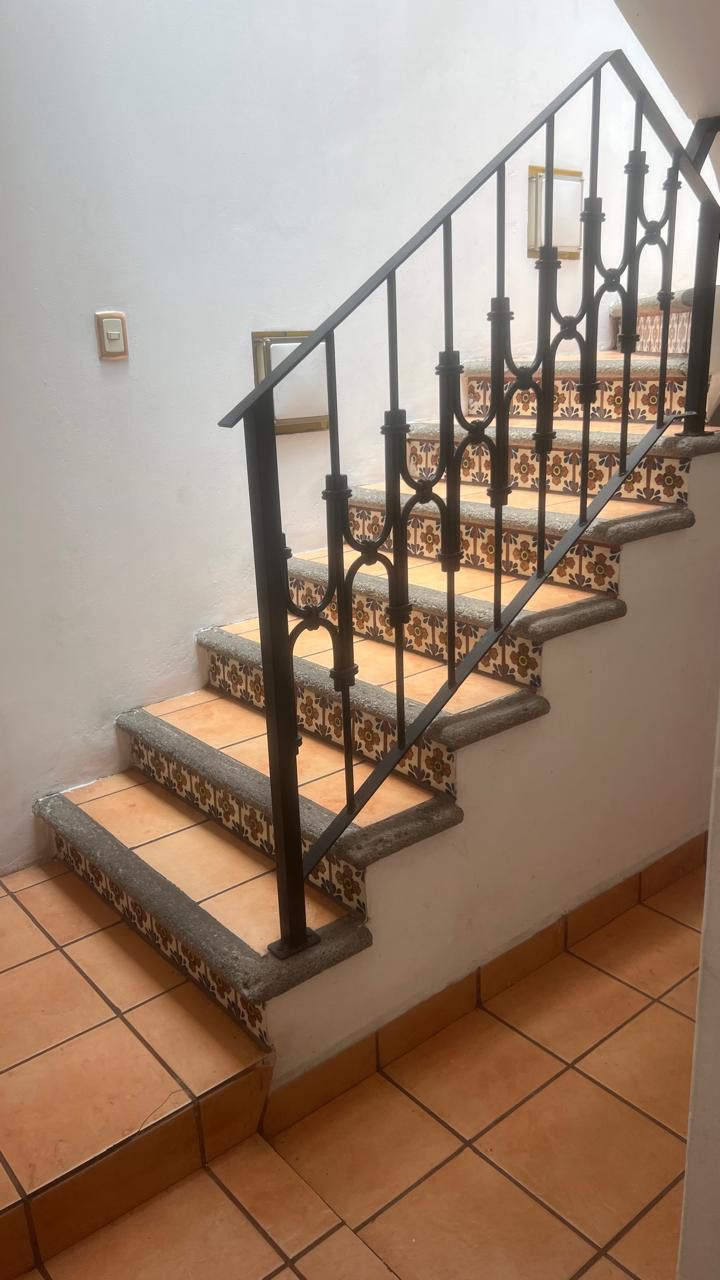 CASA EN VENTA EN FELIX IRETA, MORELIA