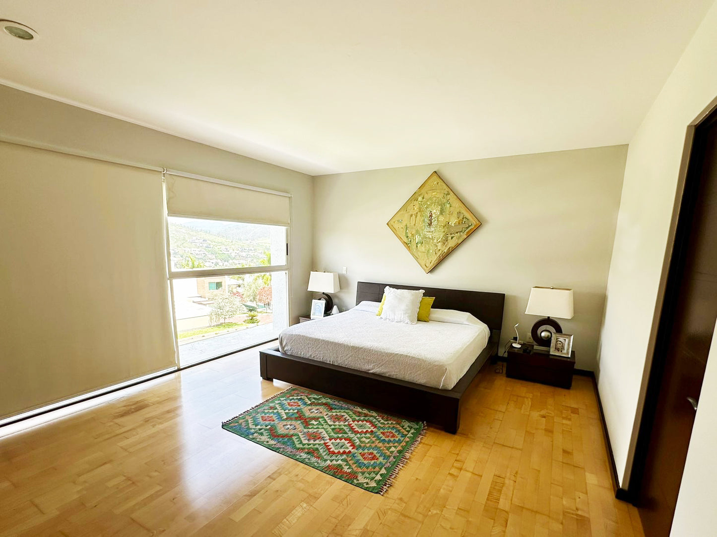 CASA RESIDENCIAL EN VENTA EN TRES MARIAS, MORELIA