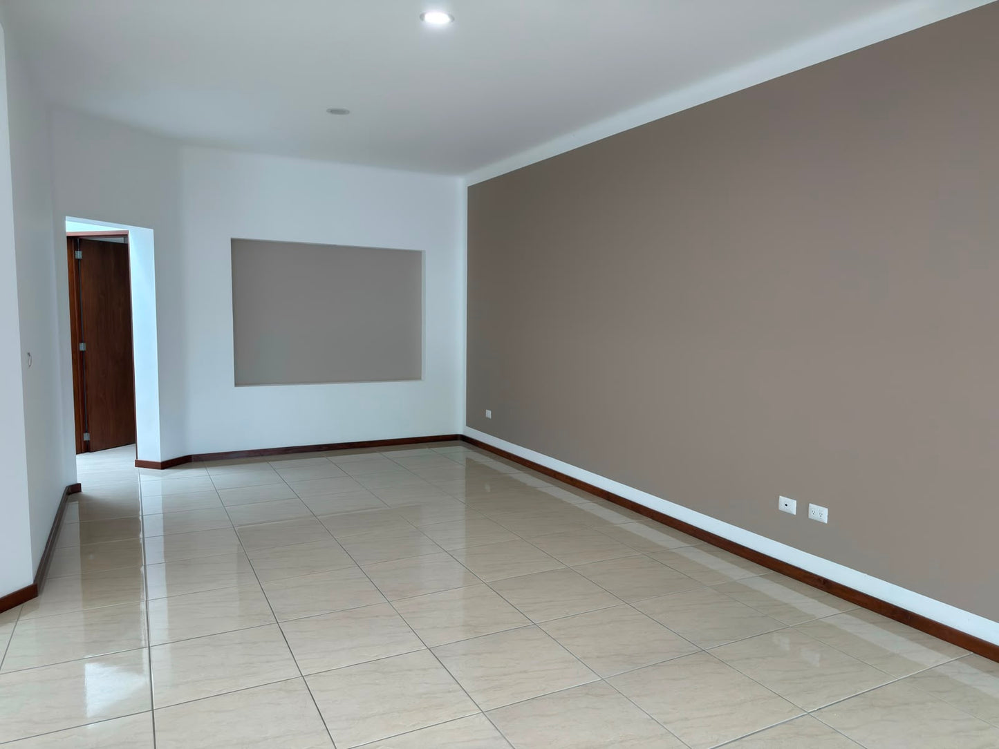 CASA DE UNA PLANTA EN RENTA EN PASEO DEL PARQUE TRES MARIAS, MORELIA