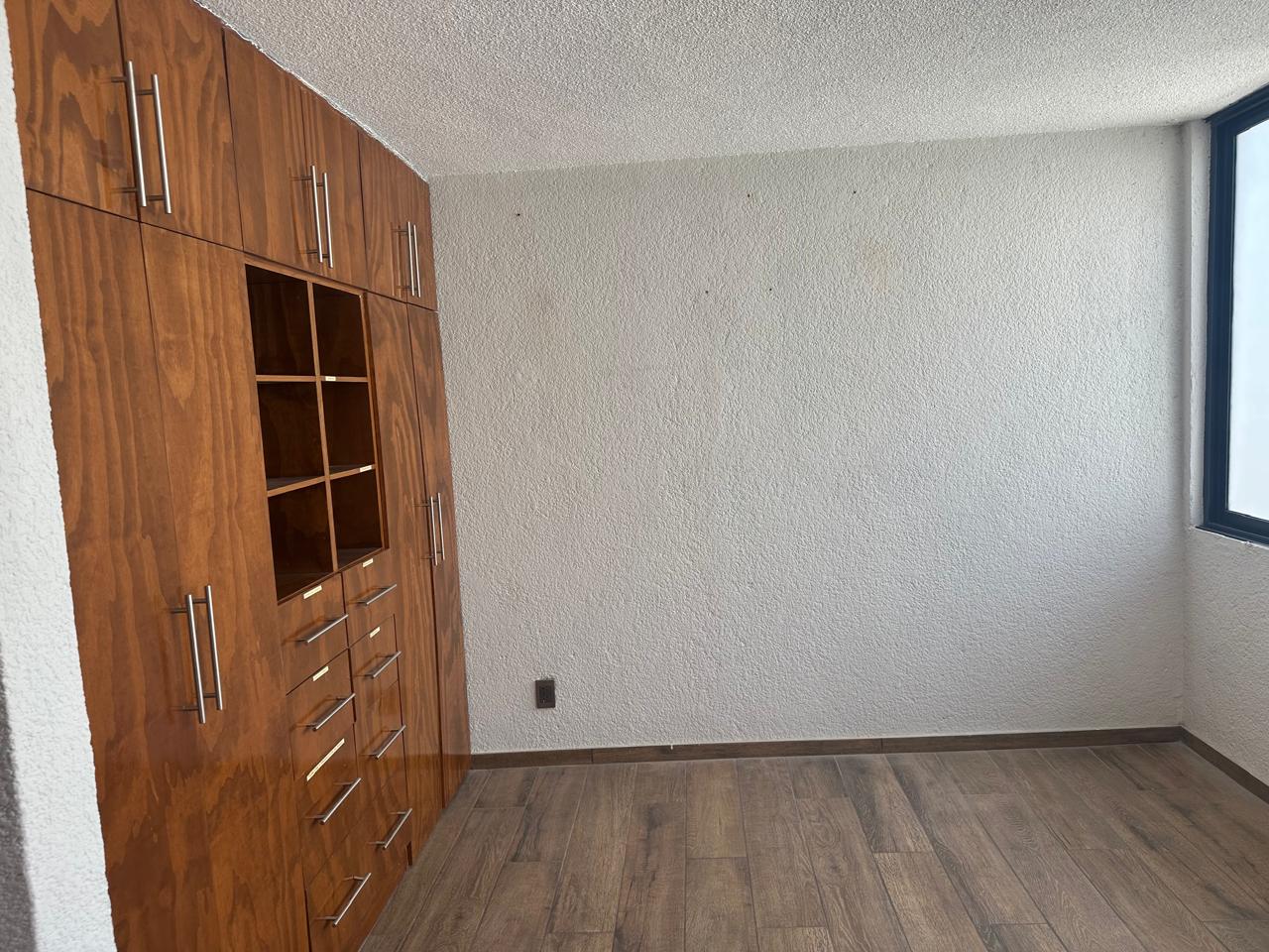CASA EN VENTA EN FELIX IRETA, MORELIA