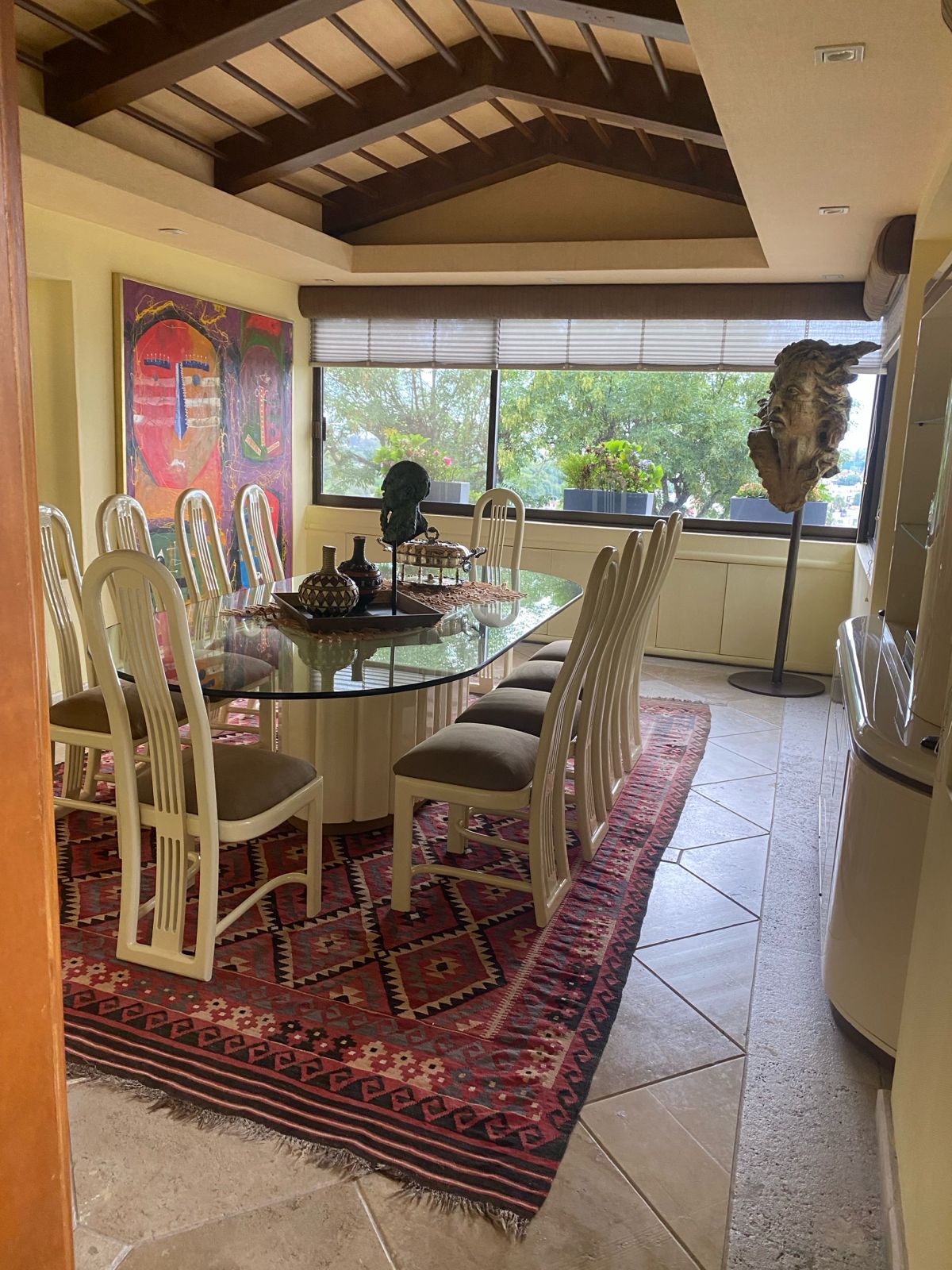 CASA RESIDENCIAL DE LUJO EN VENTA EN ALBERTO OVIEDO MOTA, MORELIA