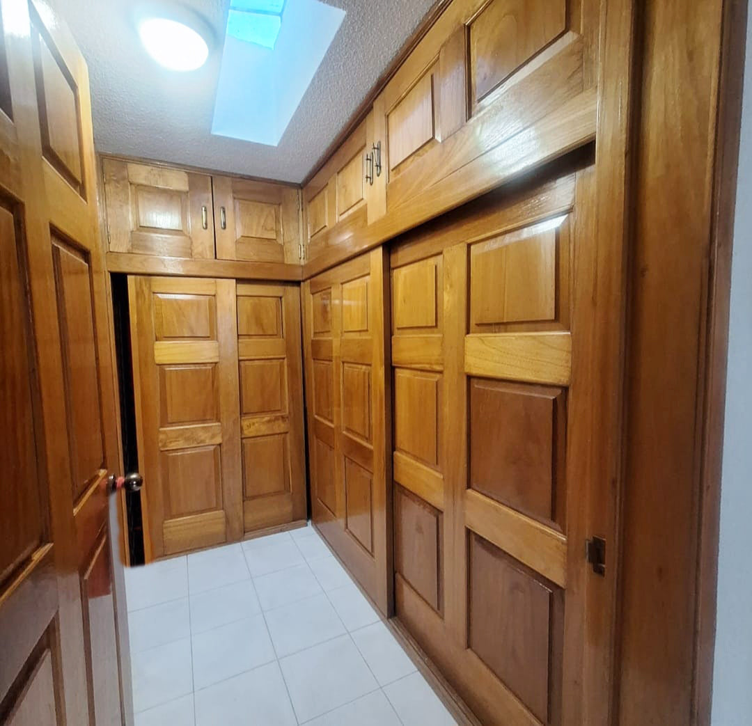 CASA EN VENTA EN CAMELINAS, MORELIA