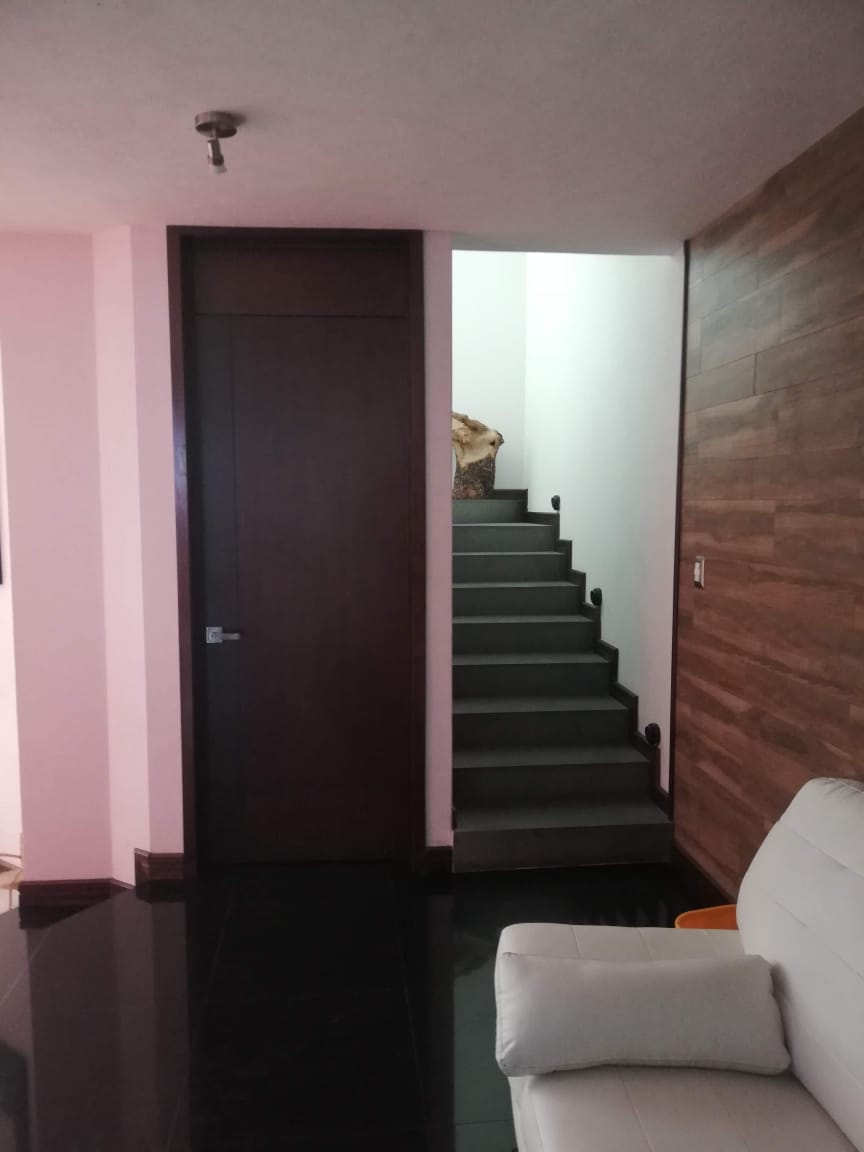 CASA EN VENTA EN 5 DE DICIEMBRE, MORELIA