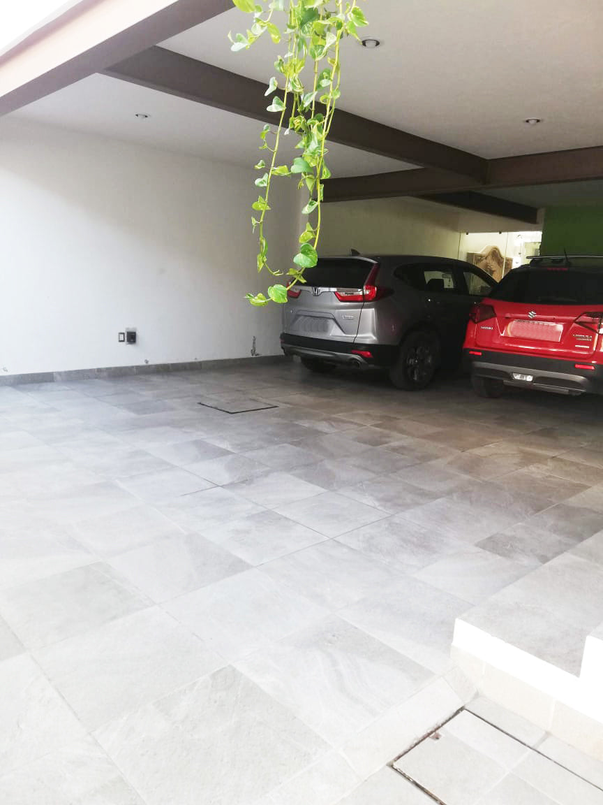 CASA EN VENTA EN 5 DE DICIEMBRE, MORELIA