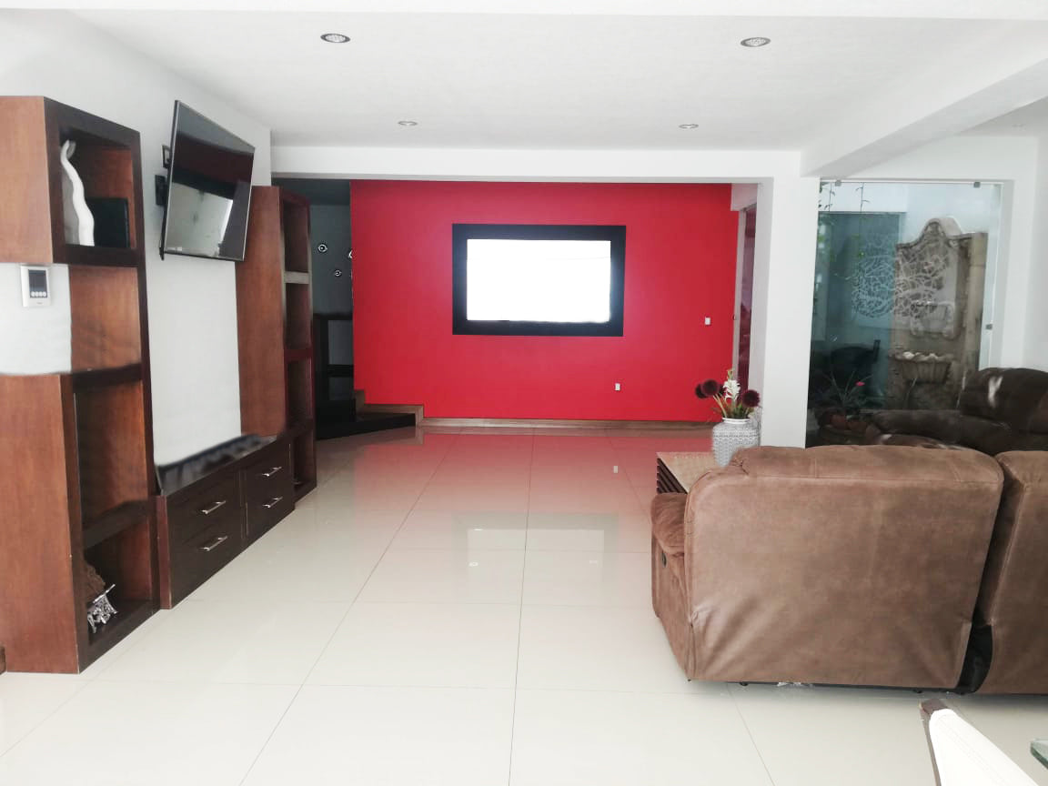 CASA EN VENTA EN 5 DE DICIEMBRE, MORELIA