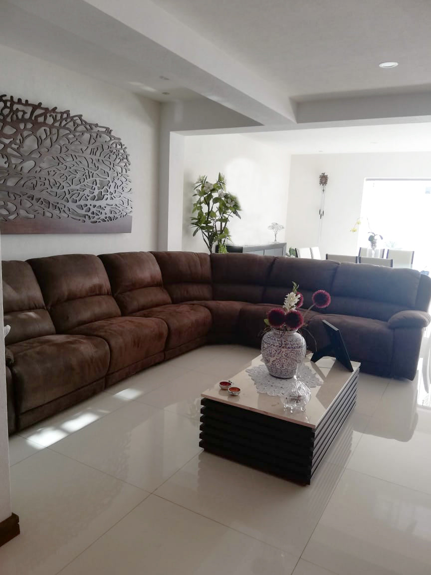 CASA EN VENTA EN 5 DE DICIEMBRE, MORELIA