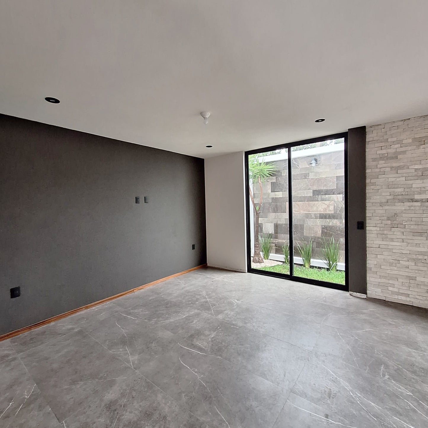 CASA EN VENTA EN FRACC. VENADOS ALTOZANO, MORELIA