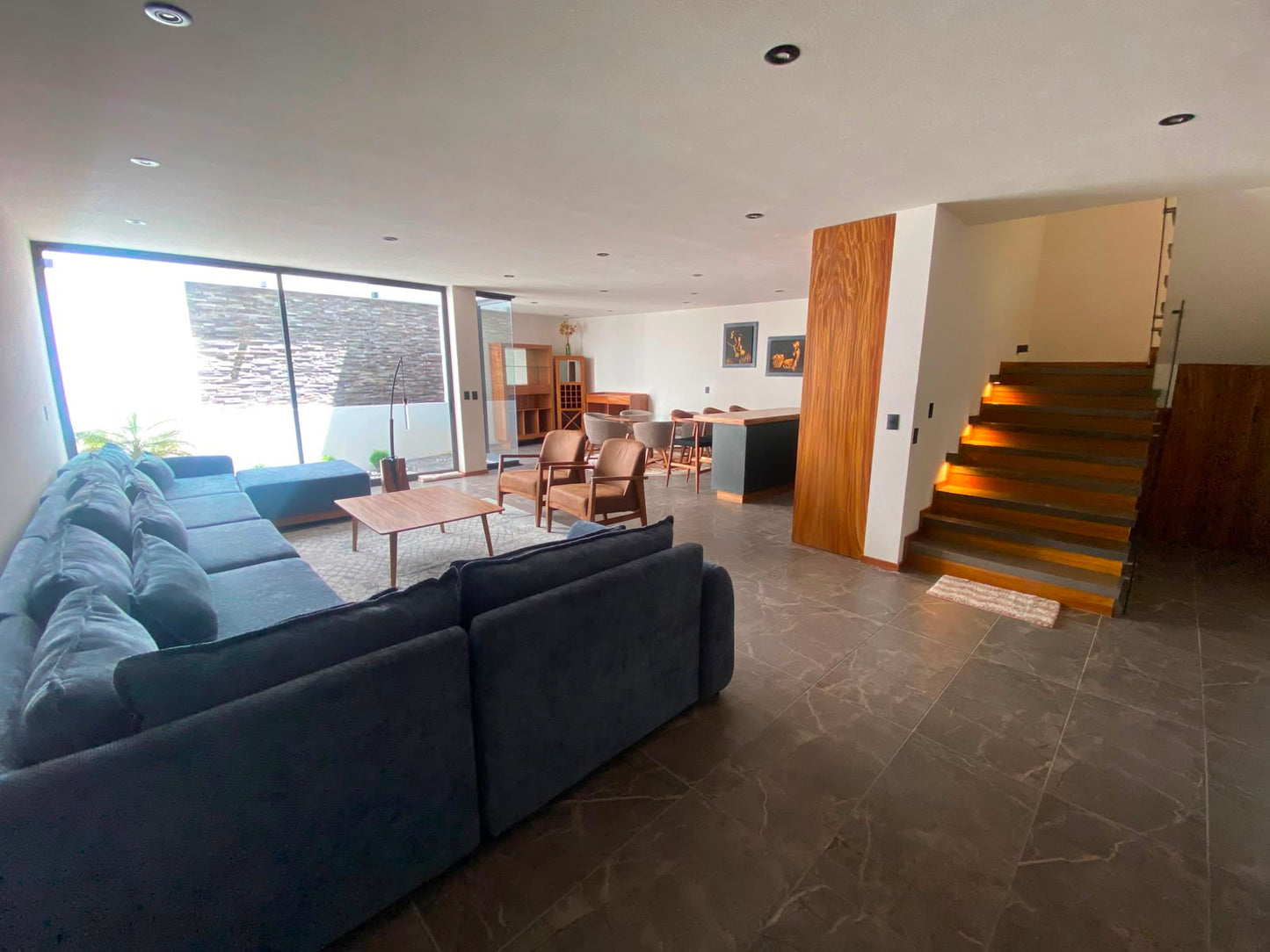 CASA EN VENTA EN ALTOZANO, MORELIA