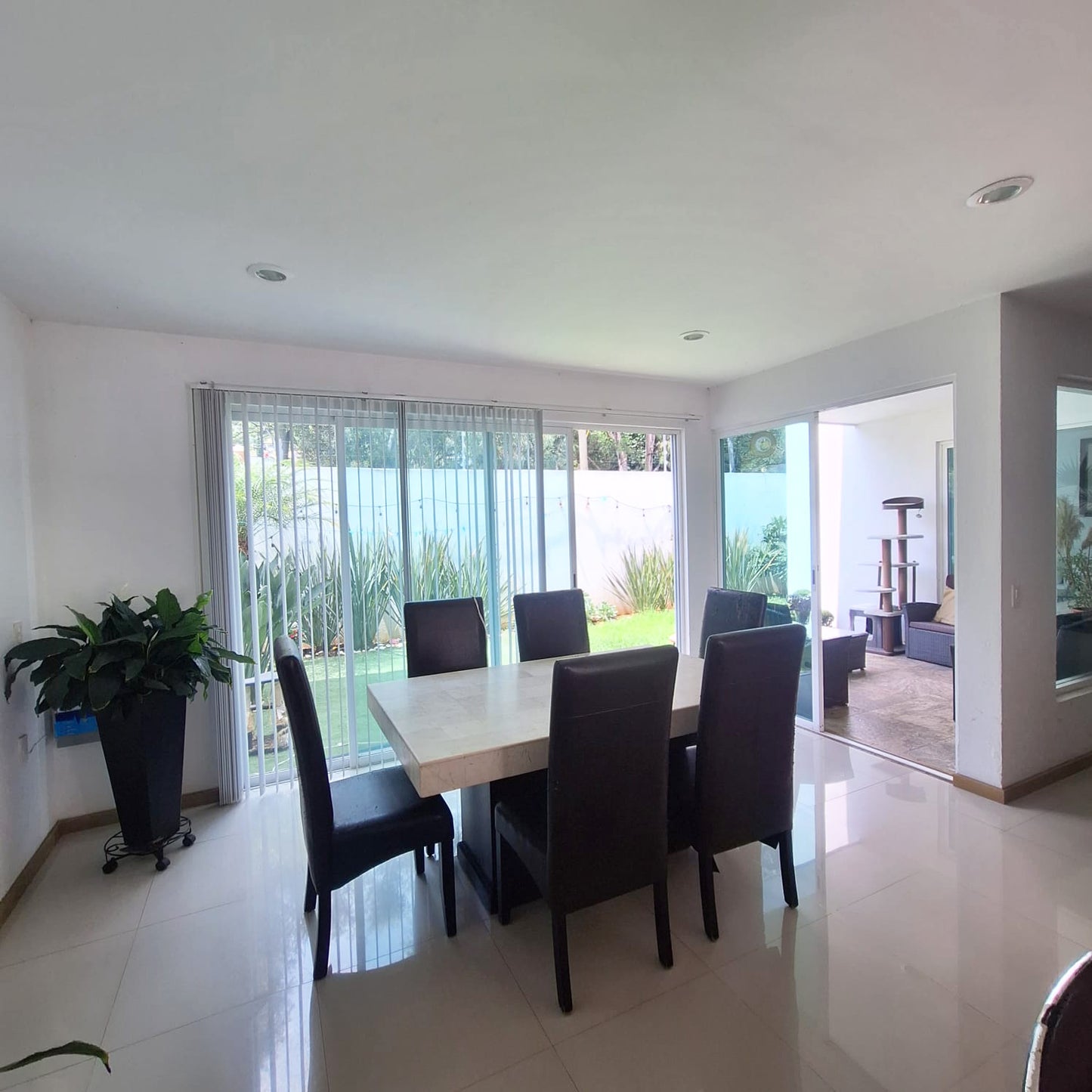 CASA EN VENTA EN PUNTA ALBA, MORELIA