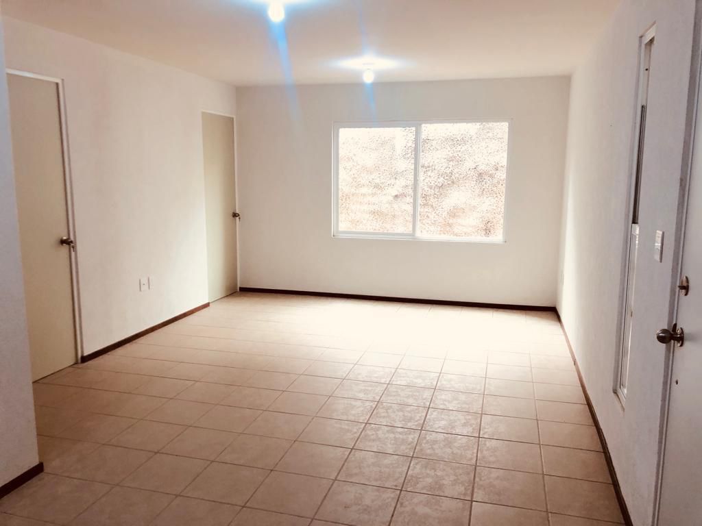 DEPARTAMENTO EN RENTA EN CAÑADAS DEL BOSQUE TRES MARIAS, MORELIA