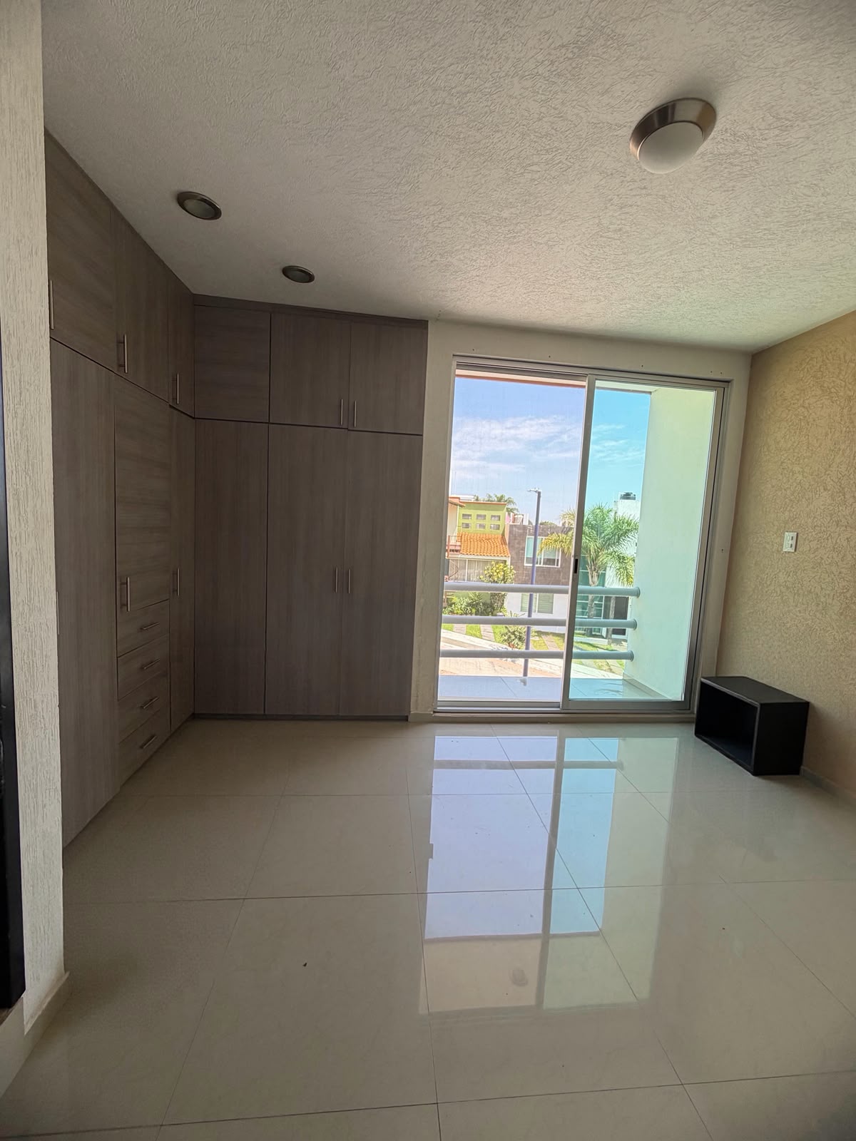 CASA EN VENTA EN ALTOZANO, MORELIA.