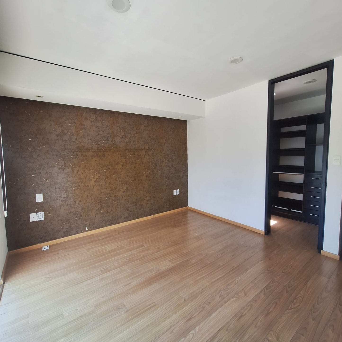 CASA EN RENTA EN ALTOZANO, MORELIA