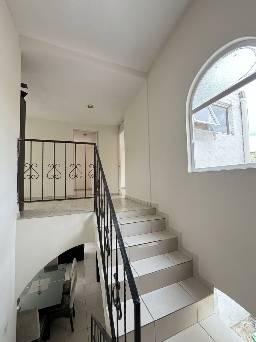 CASA EN VENTA EN FELIX IRETA, MORELIA