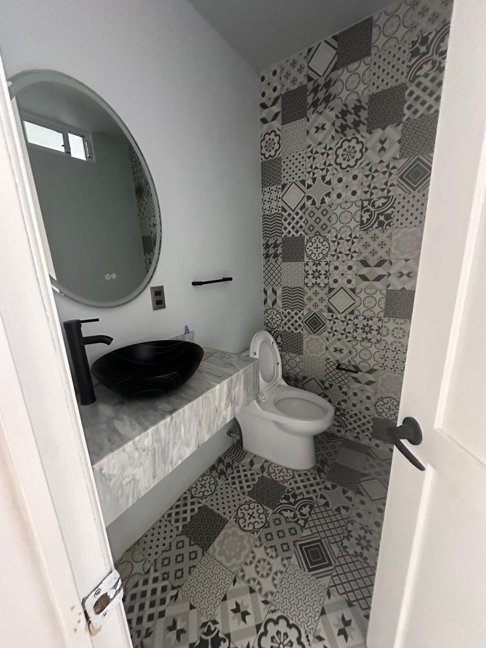 CASA EN RENTA EN ALTOZANO, MORELIA