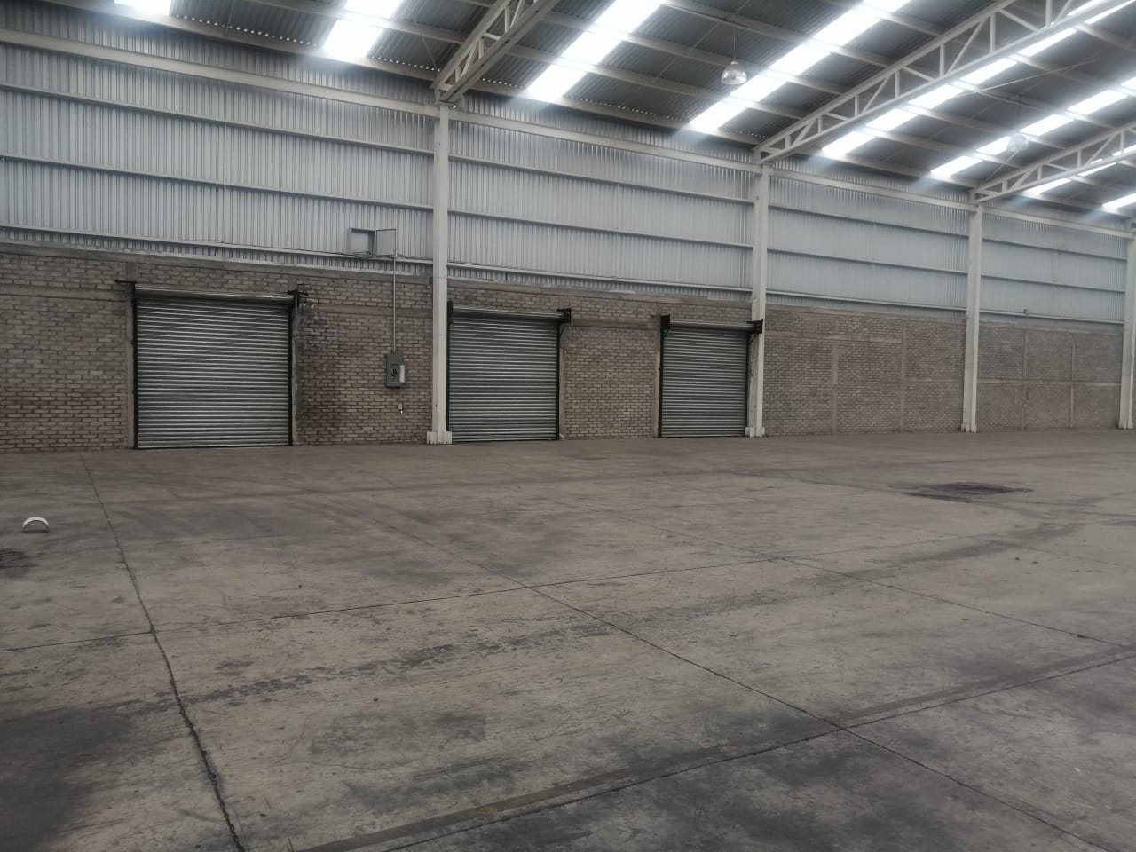 BODEGA INDUSTRIAL EN RENTA EN CIUDAD INDUSTRIAL, MORELIA