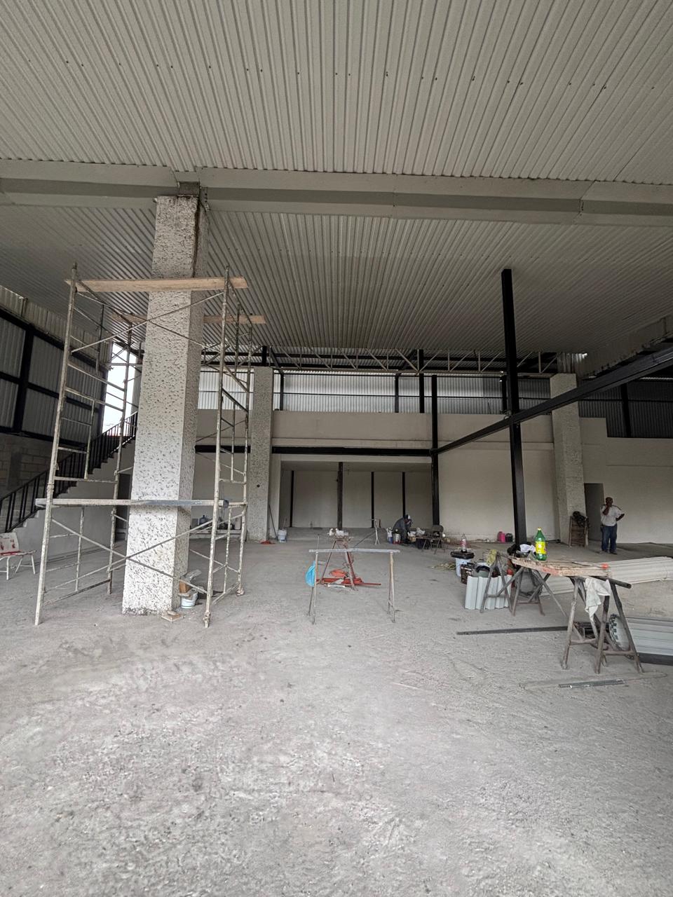 BODEGA EN RENTA EN AV. NOCUPETARO, MORELIA