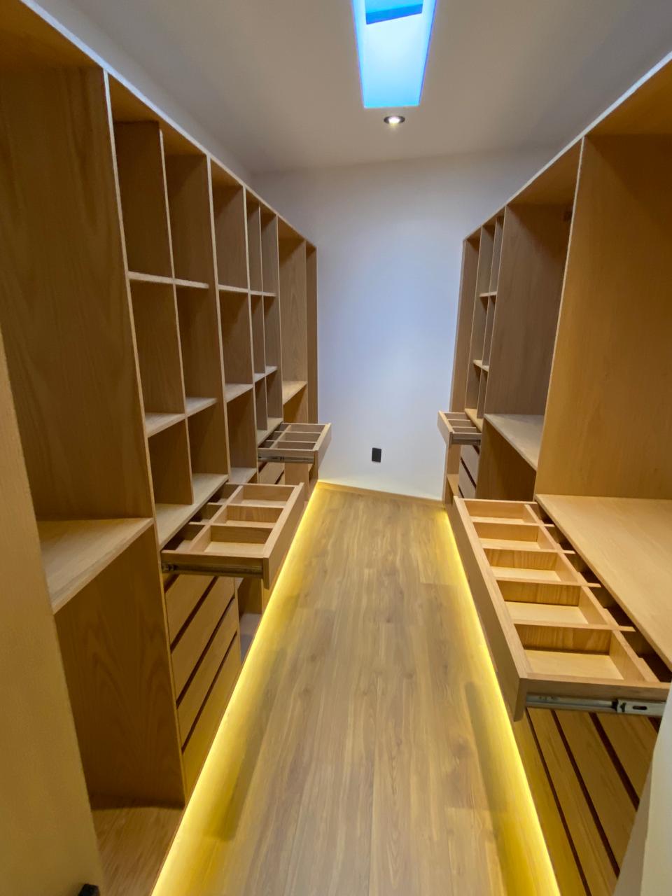 CASA EN VENTA EN EL PINAR ALTOZANO, MORELIA