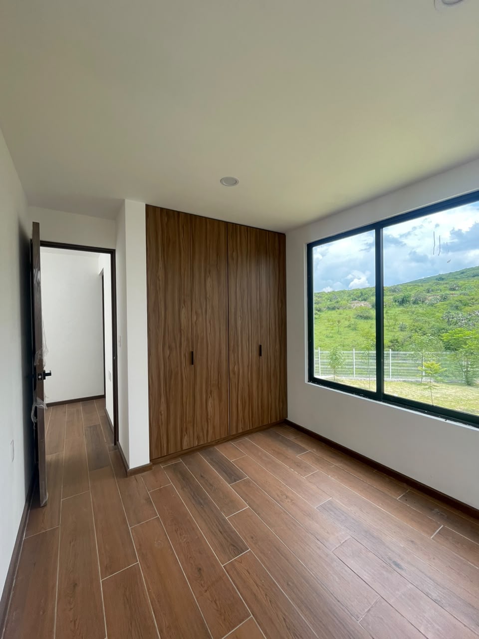 CASA EN PREVENTA EN CAÑADAS DEL BOSQUE TRES MARIAS, MORELIA