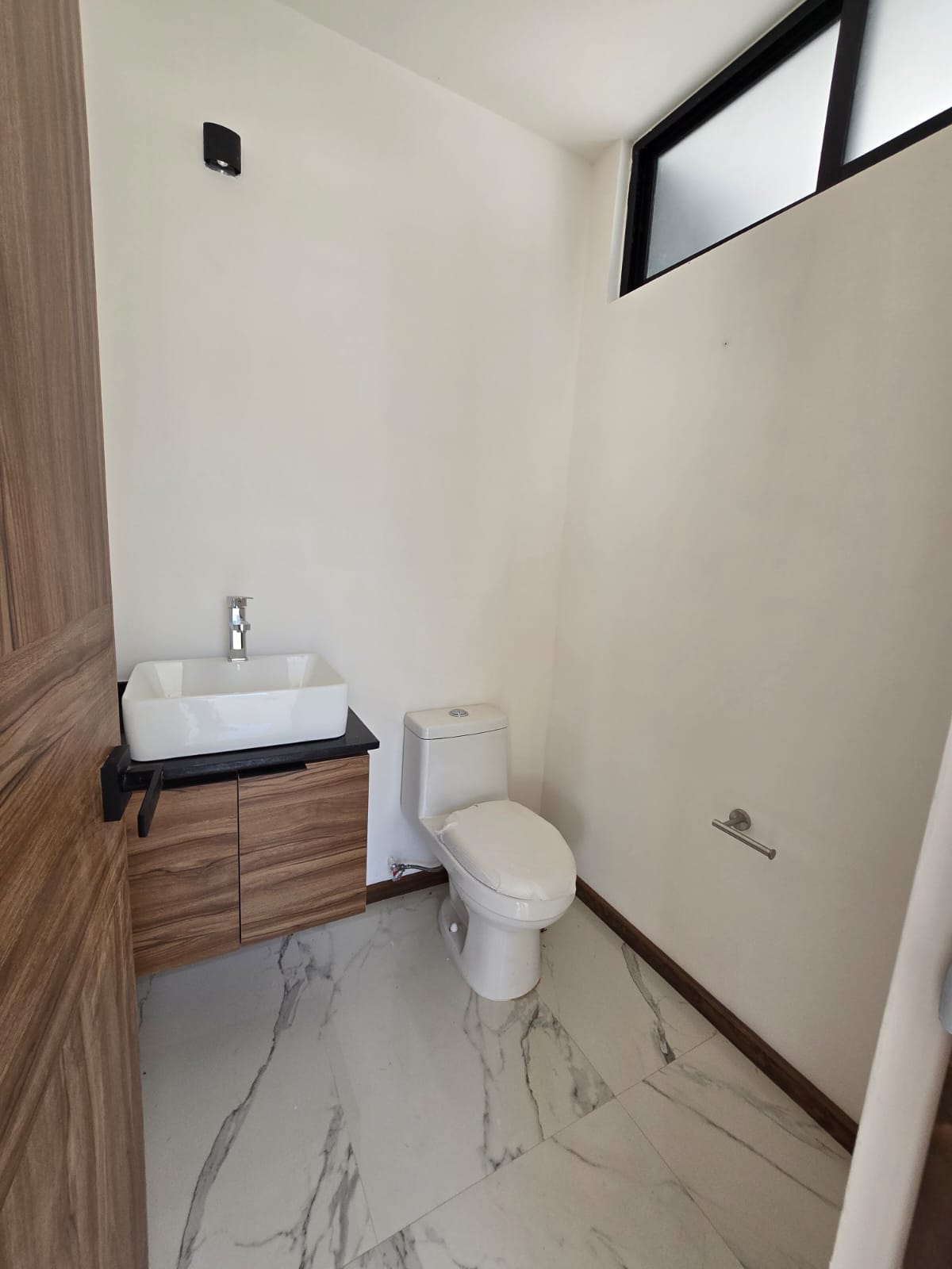 CASA EN PREVENTA EN CAÑADAS DEL BOSQUE TRES MARIAS, MORELIA