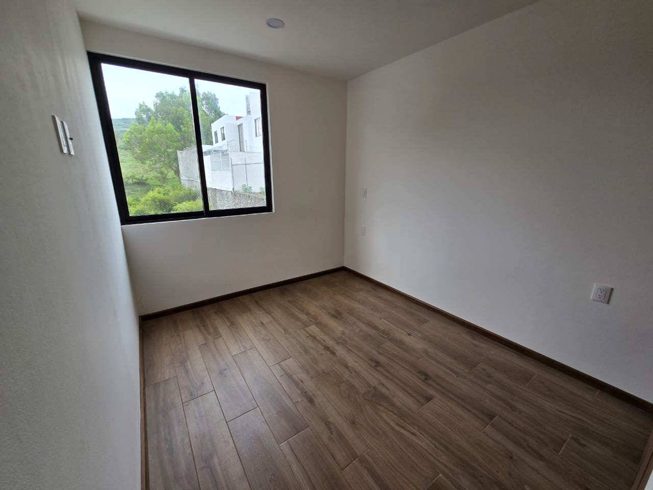 CASA EN PREVENTA EN CAÑADAS DEL BOSQUE TRES MARIAS, MORELIA