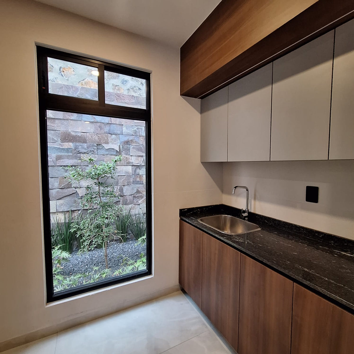 CASA EN VENTA EN MIRLOS ALTOZANO, MORELIA