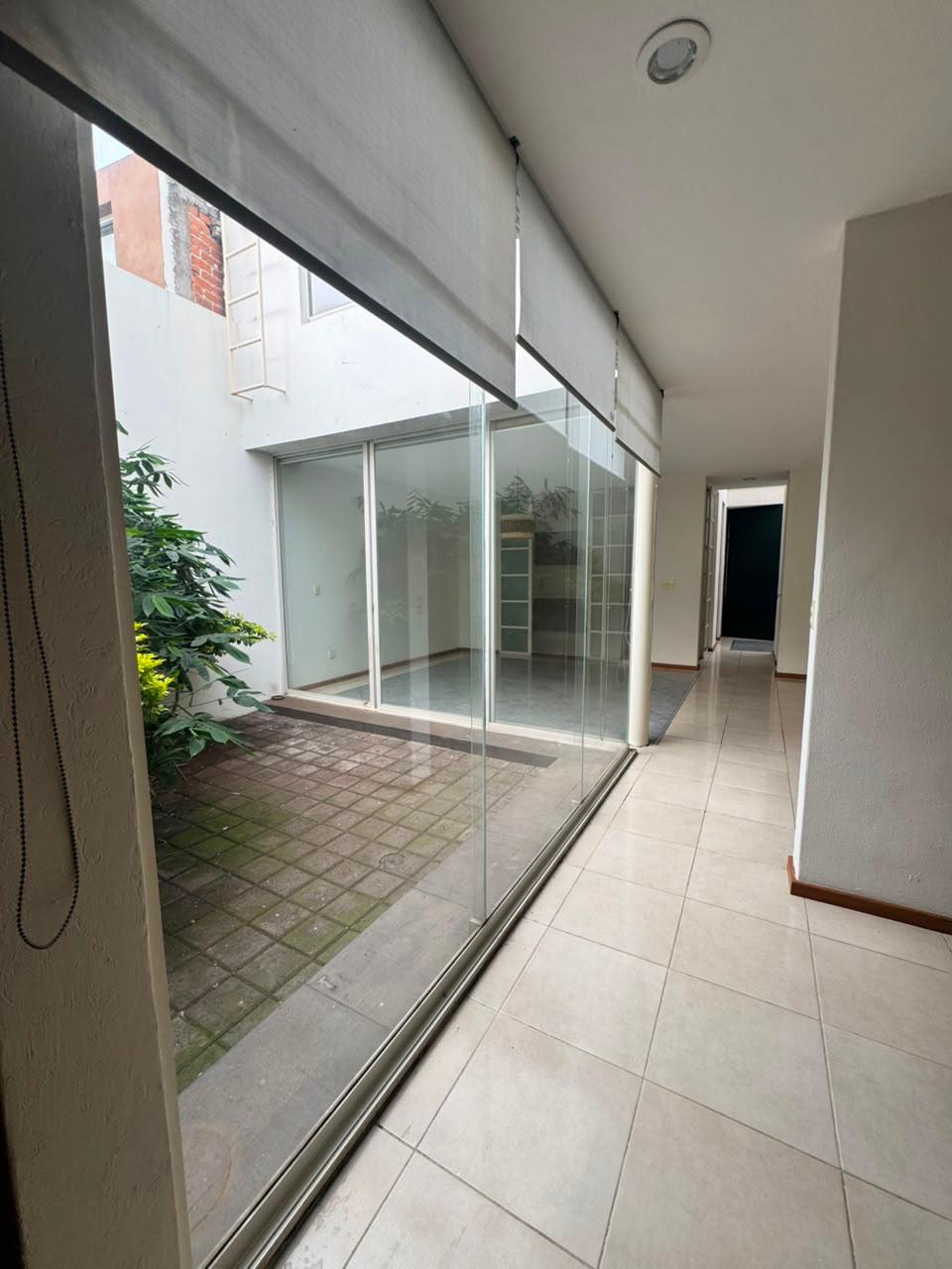 CASA EN RENTA EN RINCON DE LA MONTAÑA, MORELIA