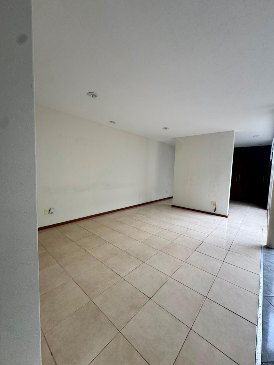 CASA EN RENTA EN RINCON DE LA MONTAÑA, MORELIA