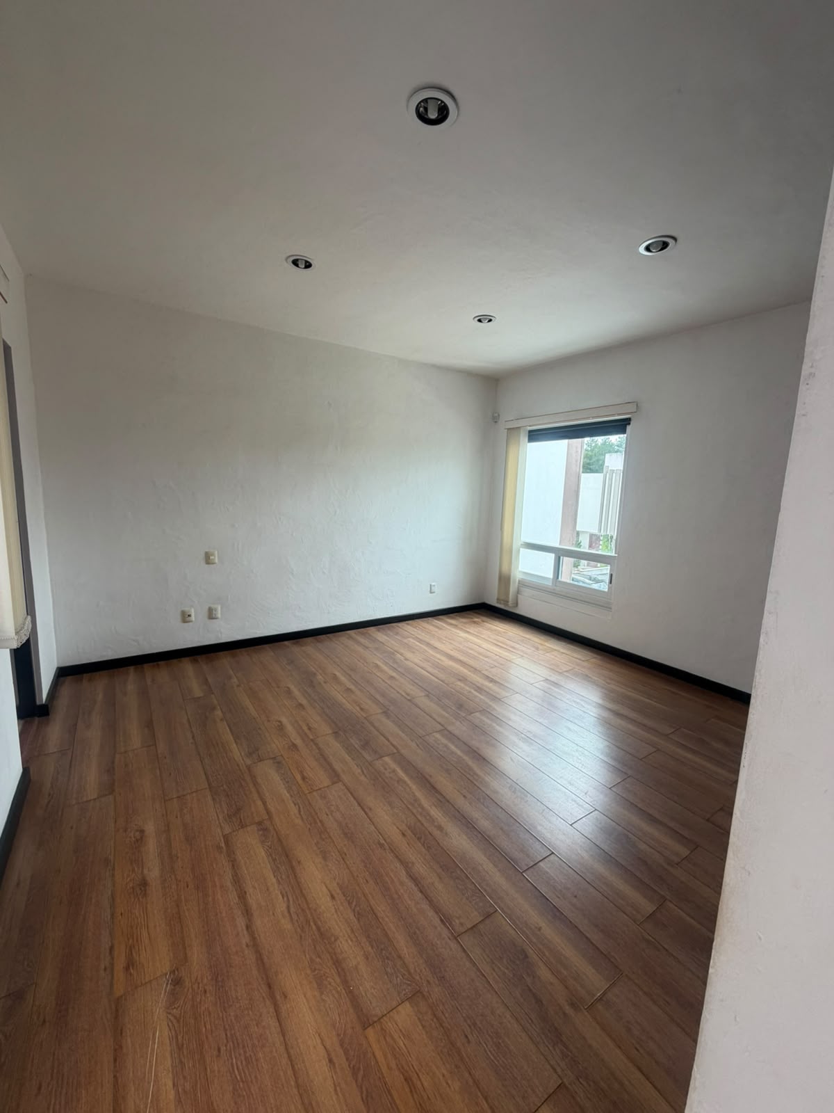 CASA EN RENTA CERCA DE LA GLORIETA DEL PAPA JUAN PABLO II, MORELIA