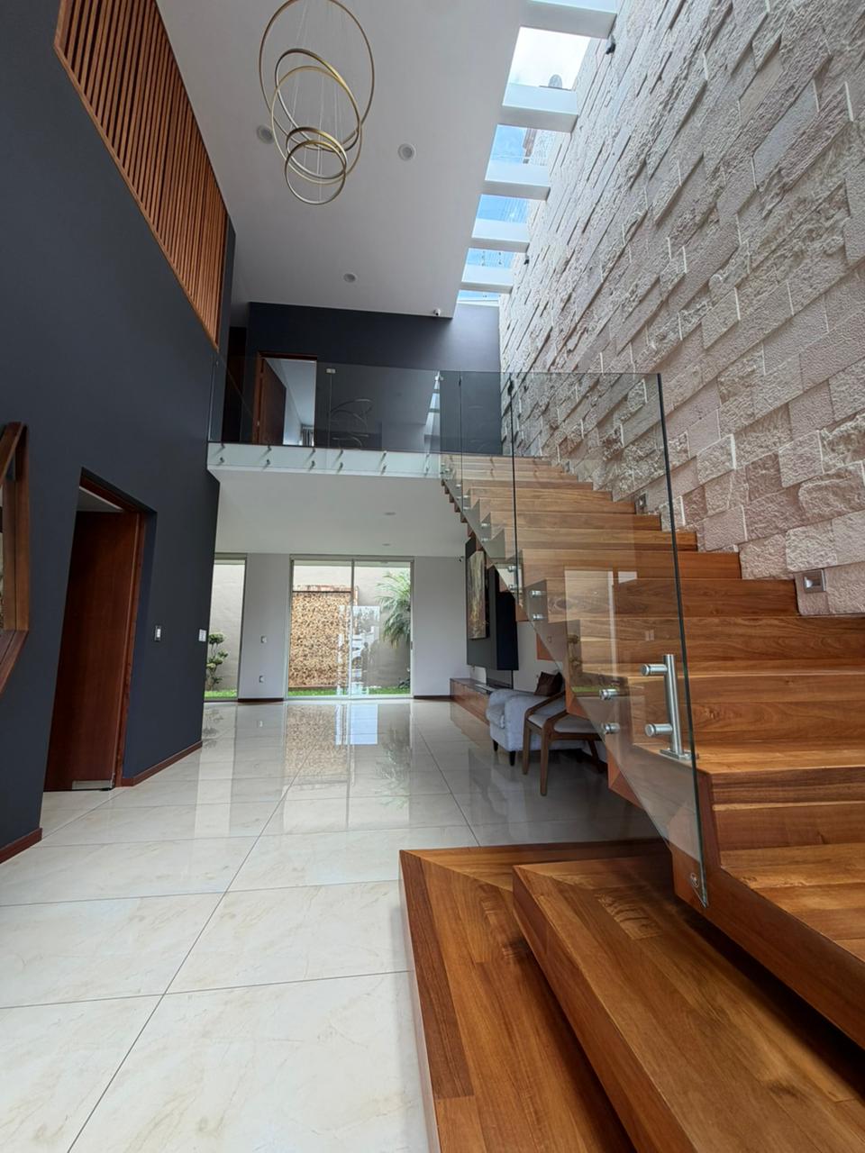 CASA EN VENTA EN RINCON DEL CIELO ALTOZANO, MORELIA