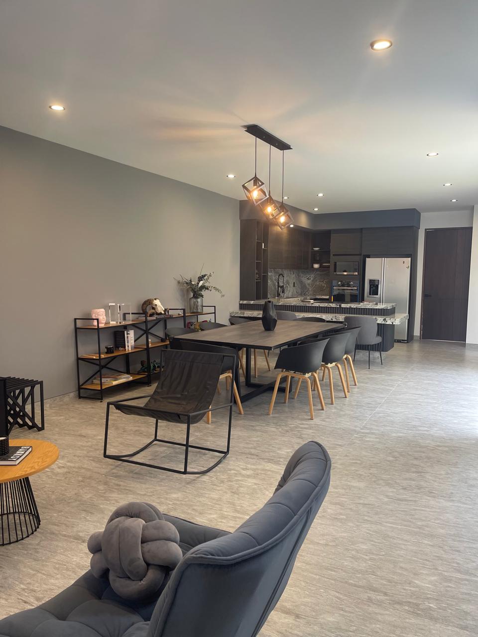 CASA EN VENTA EN PASEO DEL PARQUE TRES MARIAS, MORELIA