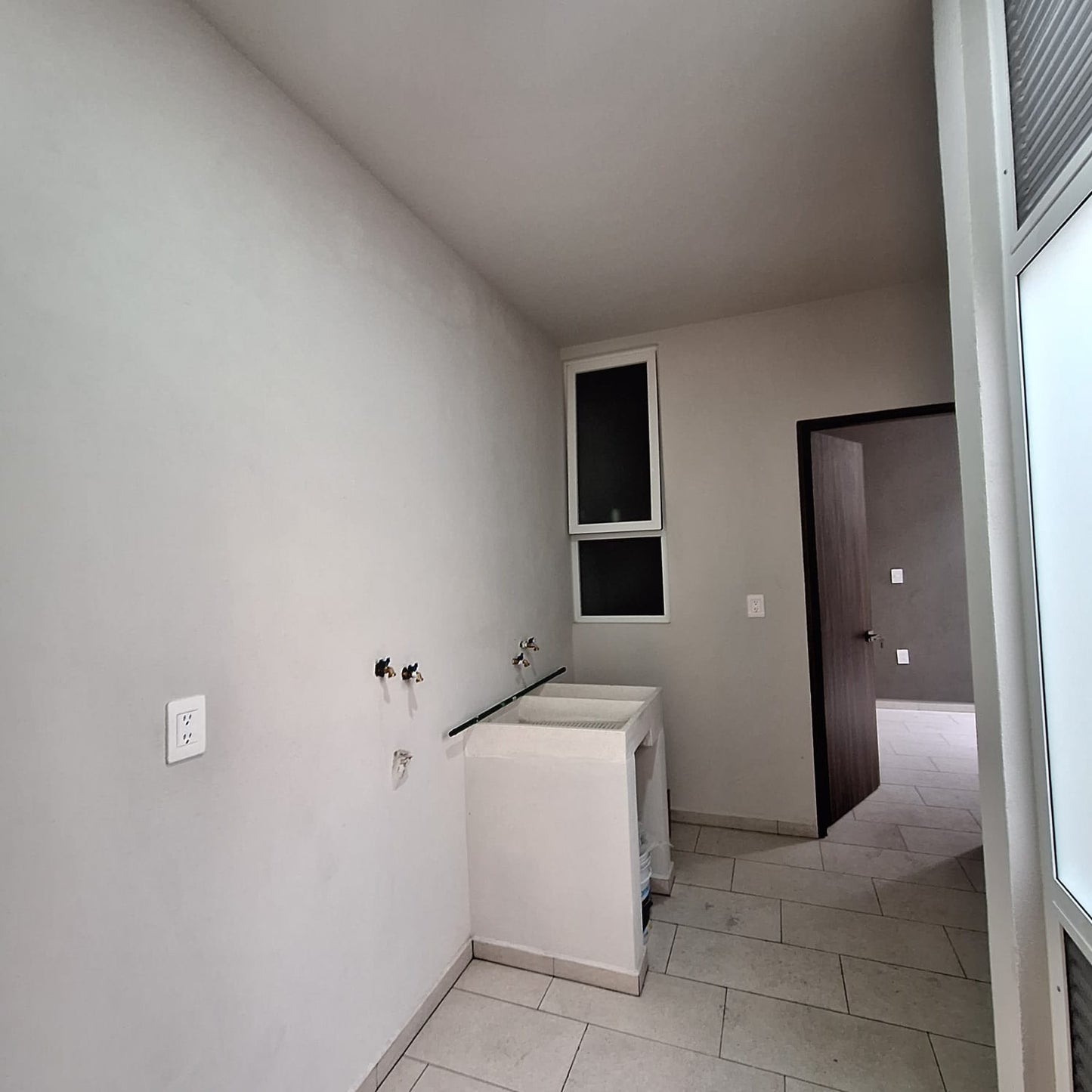 CASA RESIDENCIAL EN VENTA EN LOMAS DE LAS AMERICAS, MORELIA