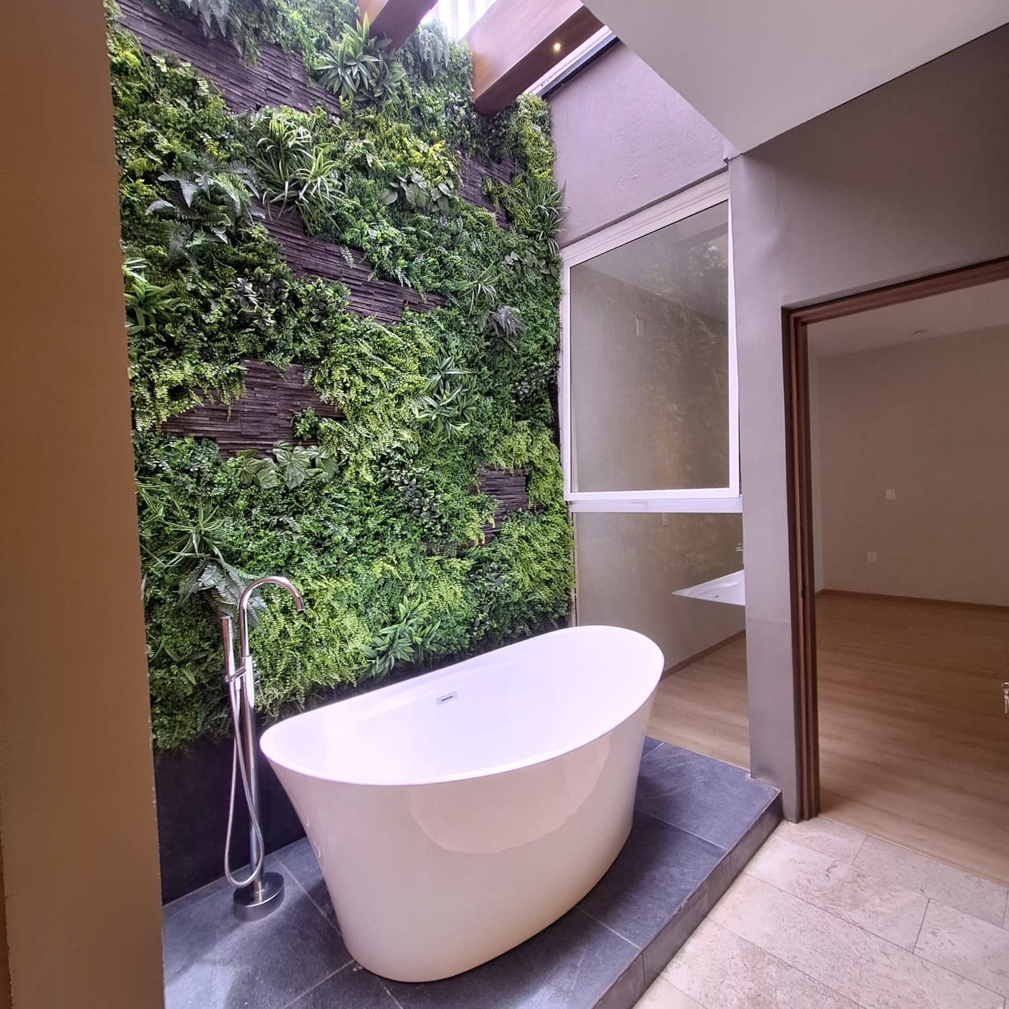 CASA RESIDENCIAL EN VENTA EN LOMAS DE LAS AMERICAS, MORELIA