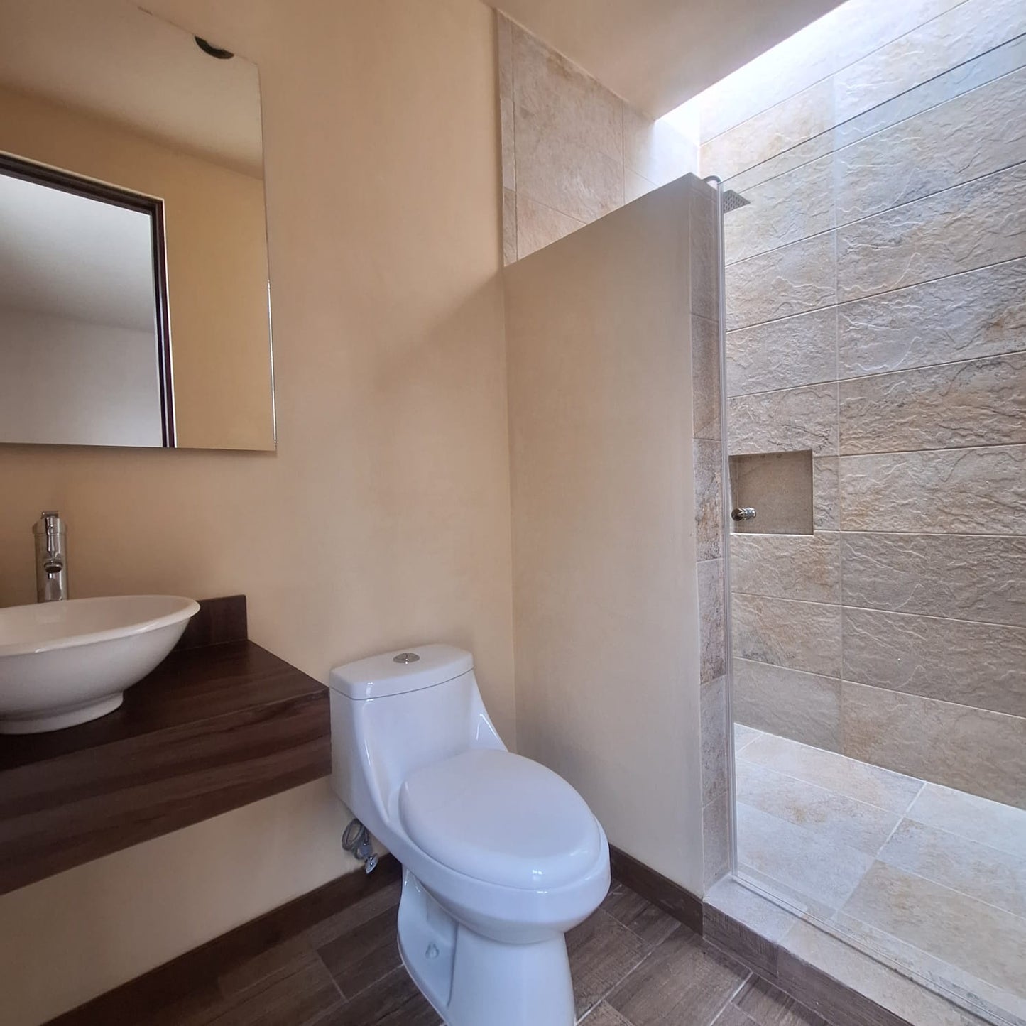 CASA EN VENTA EN LOS MIRASOLES, MORELIA