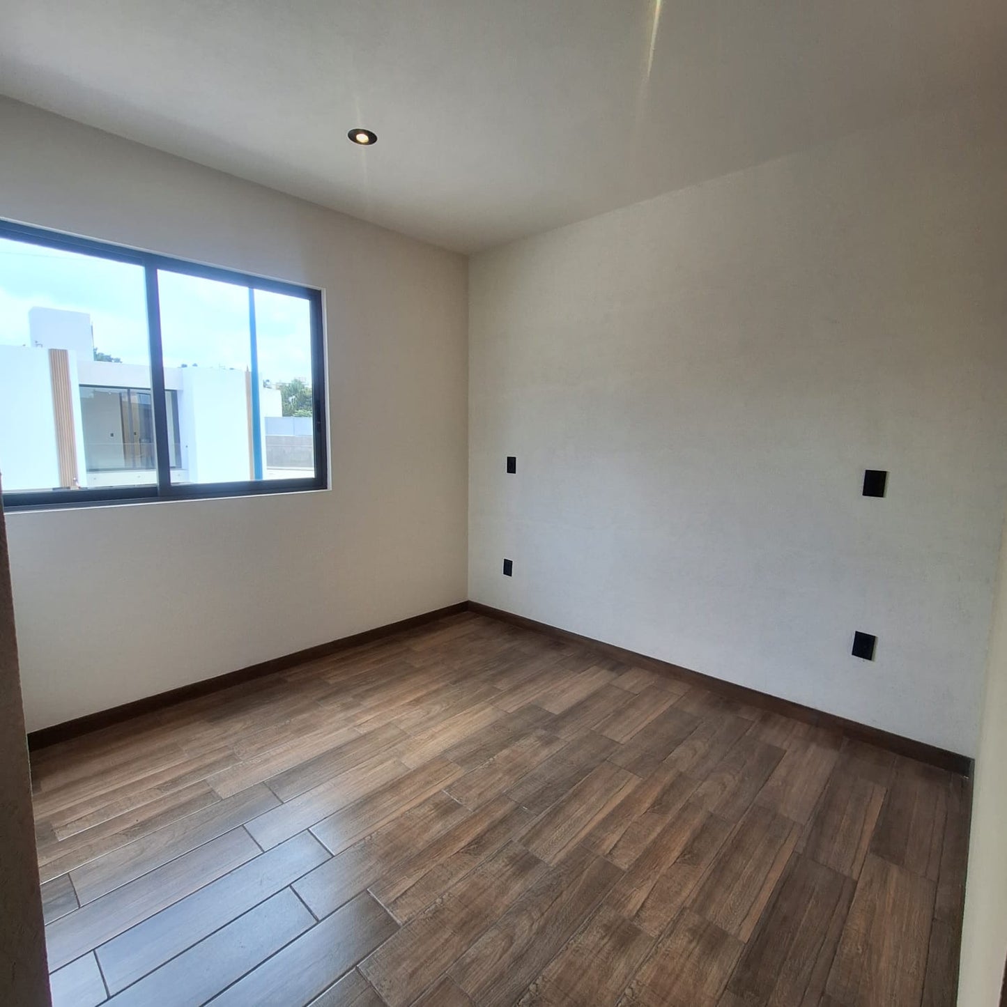 CASA EN VENTA EN LOS MIRASOLES, MORELIA