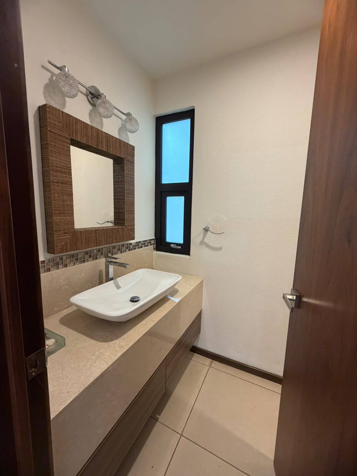 CASA EN VENTA EN CLUB Y DENTRO DEL CAMPO DE GOLF ALTOZANO, MORELIA