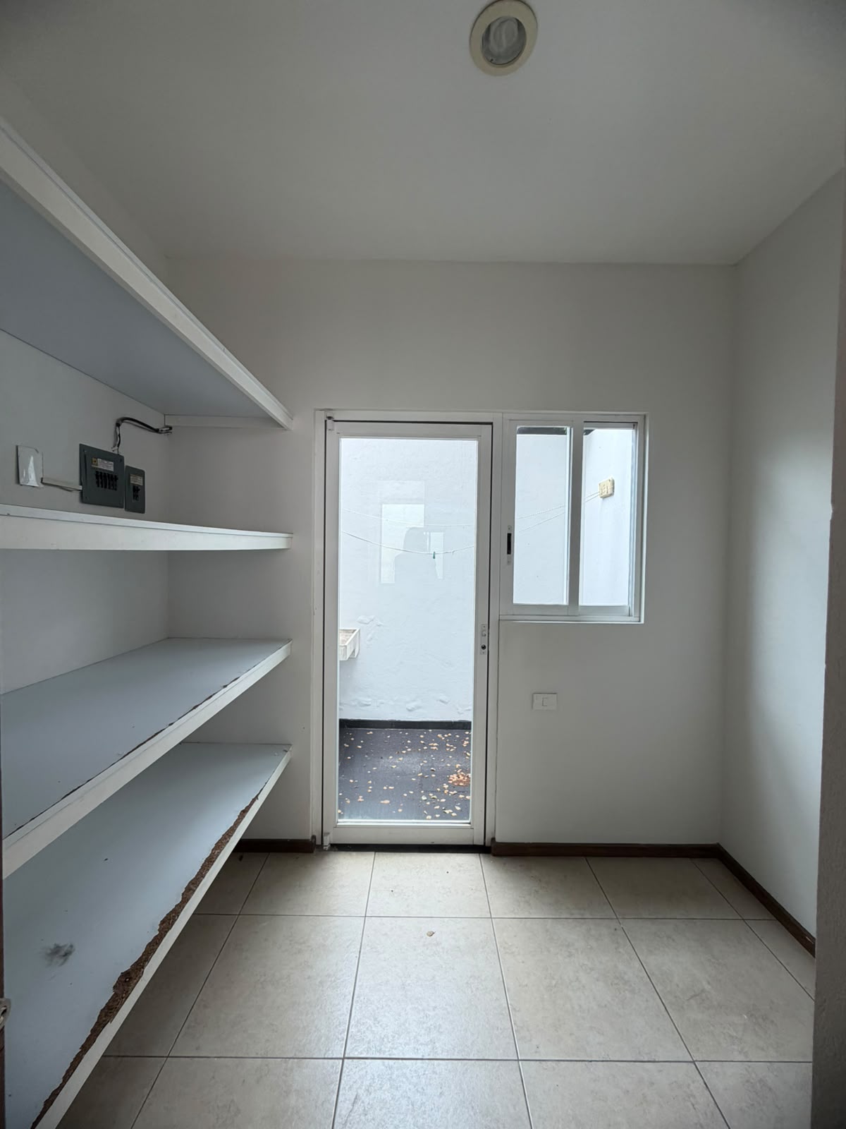 CASA EN VENTA/RENTA EN PUERTA TRES MARIAS SUR, MORELIA