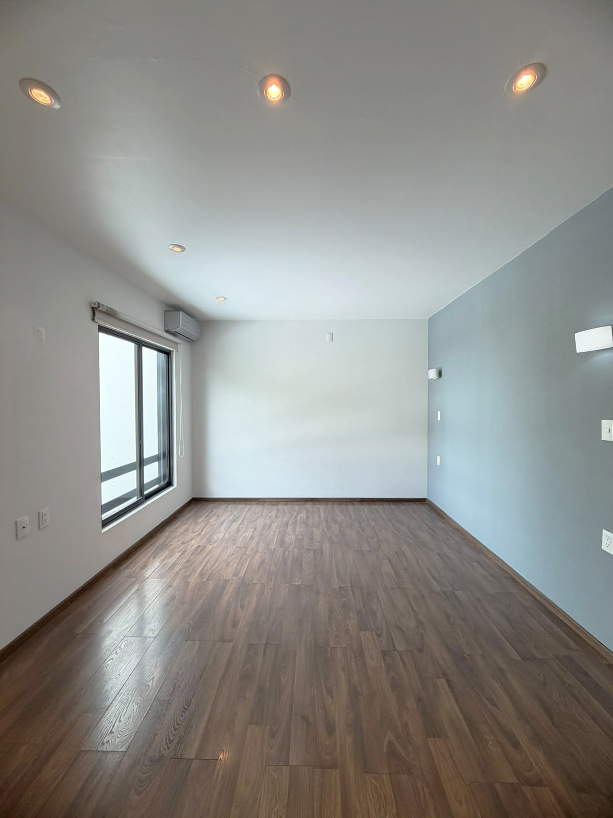 CASA EN VENTA/RENTA EN PUERTA TRES MARIAS SUR, MORELIA