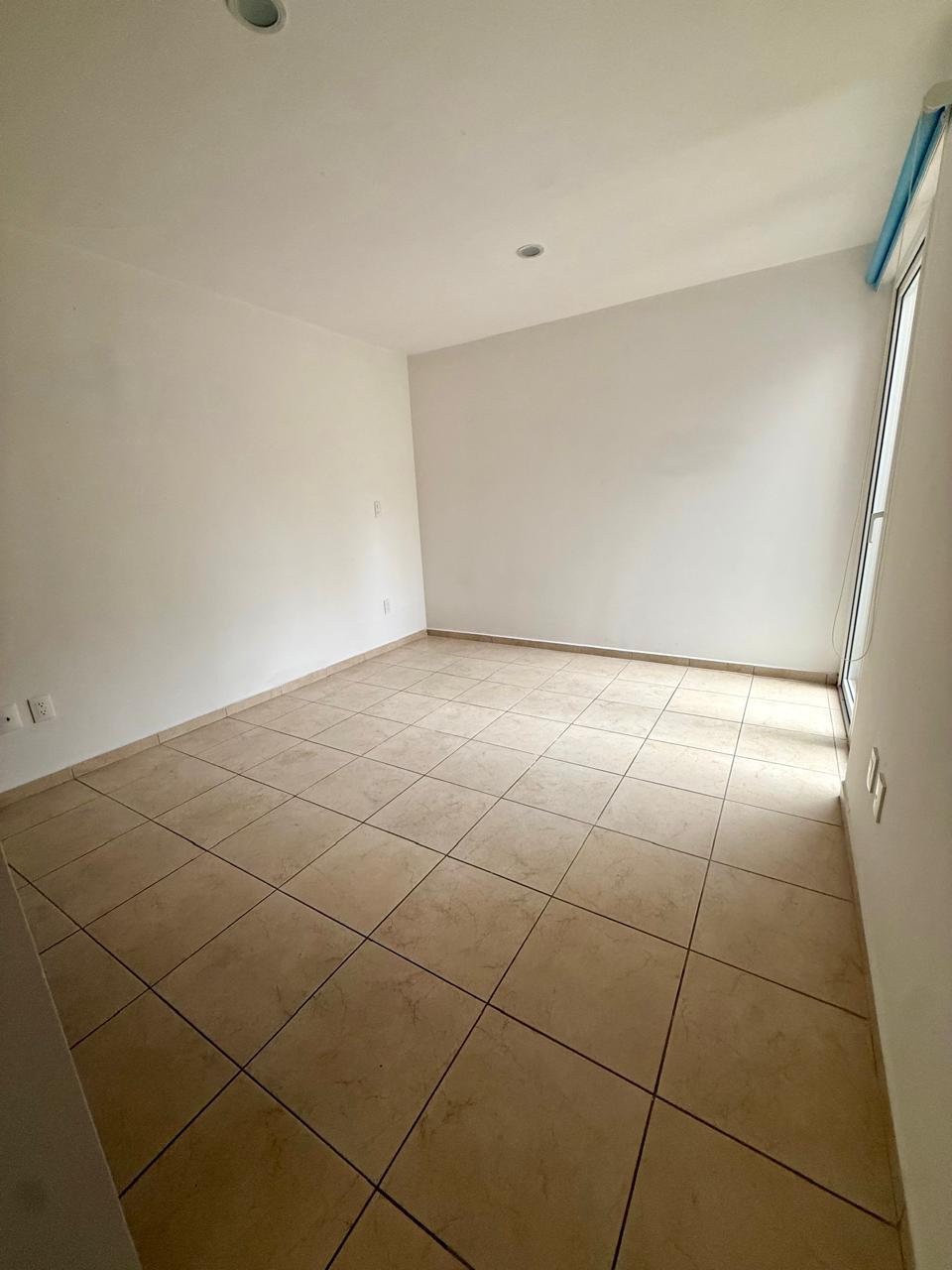 CASA EN RENTA EN VISTAS ALTOZANO, MORELIA