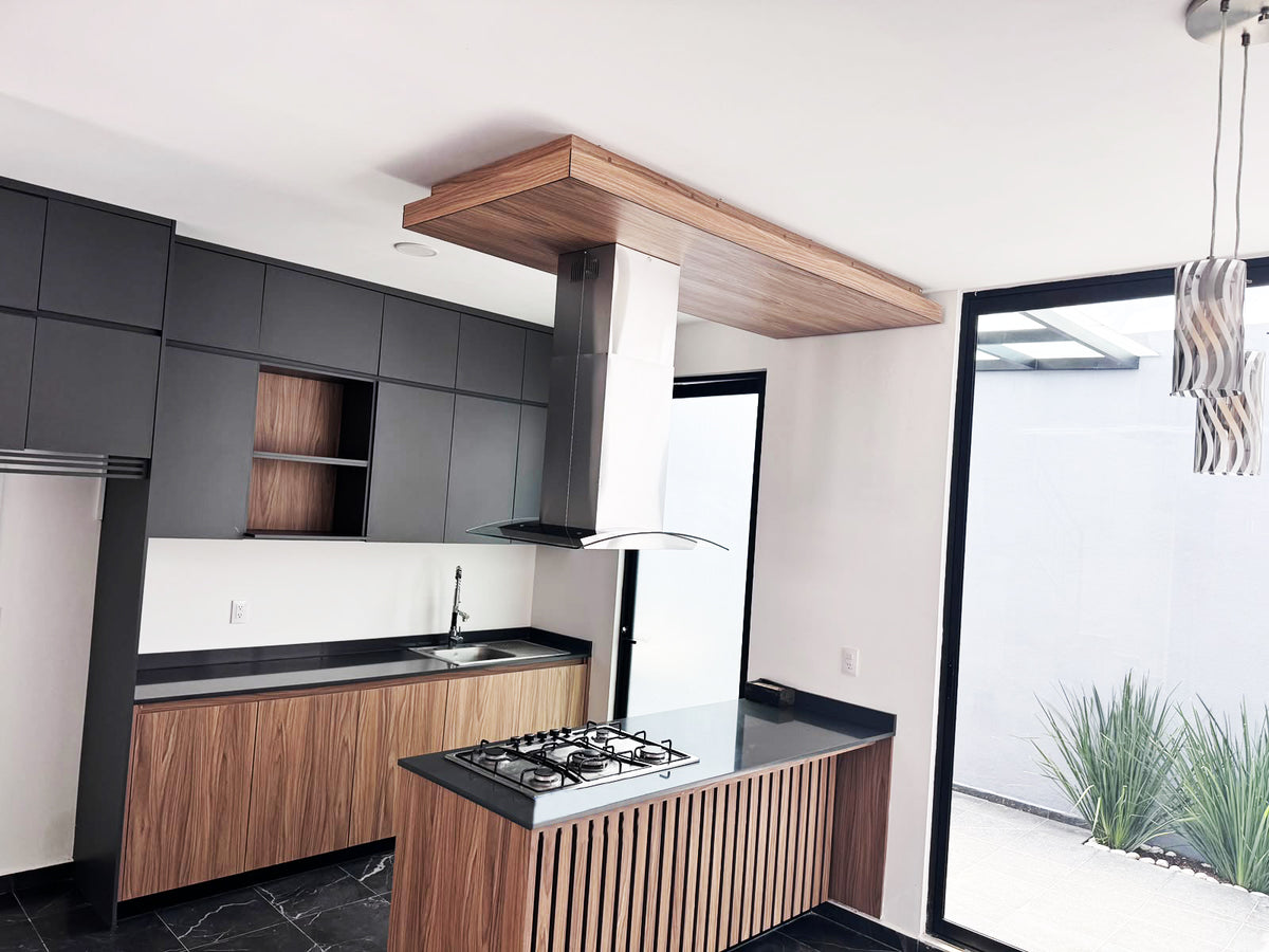CASA EN VENTA EN CAÑADAS DEL BOSQUE TRES MARIAS, MORELIA