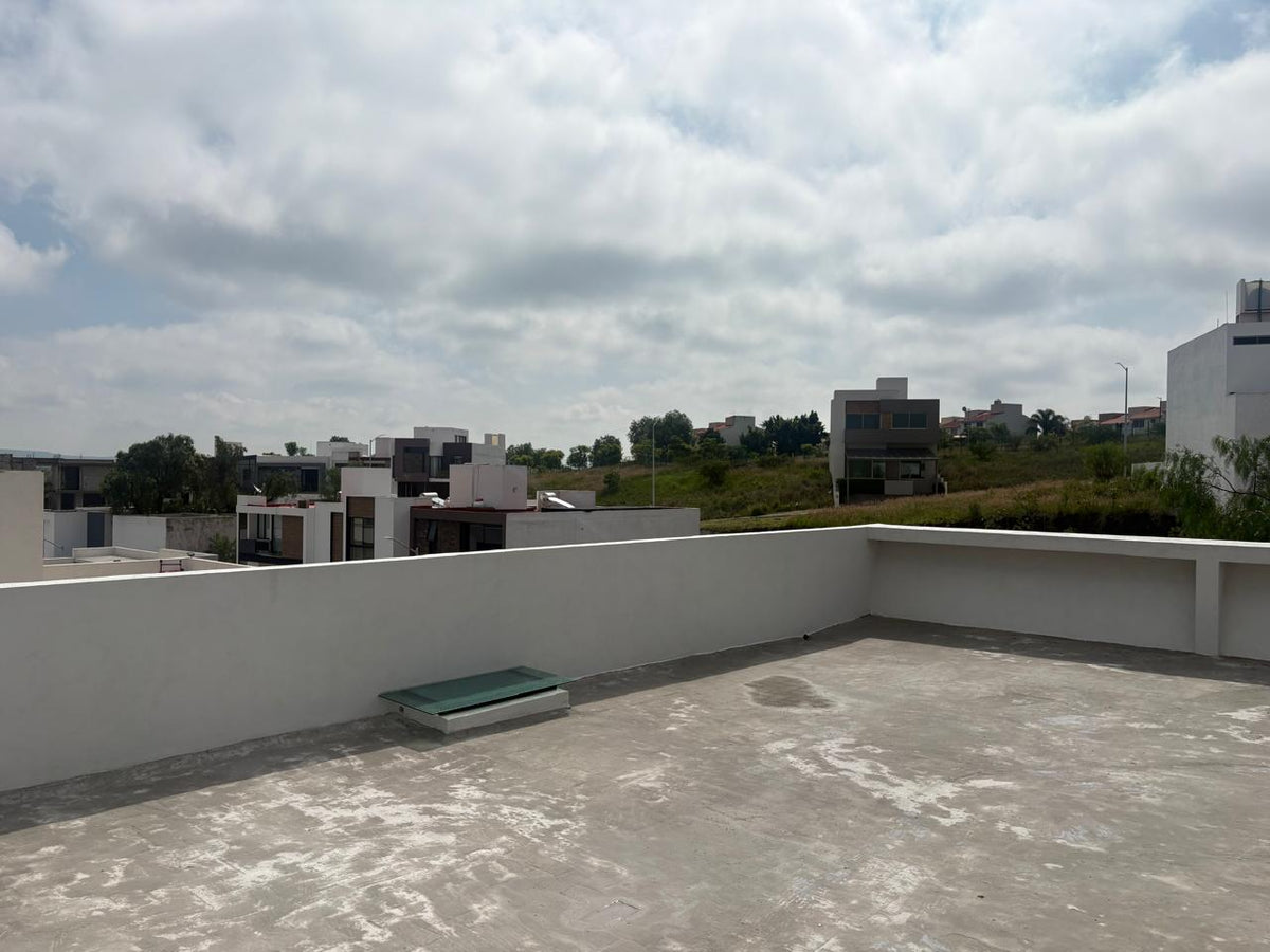 CASA EN RENTA EN LOMALTA TRES MARIAS, MORELIA