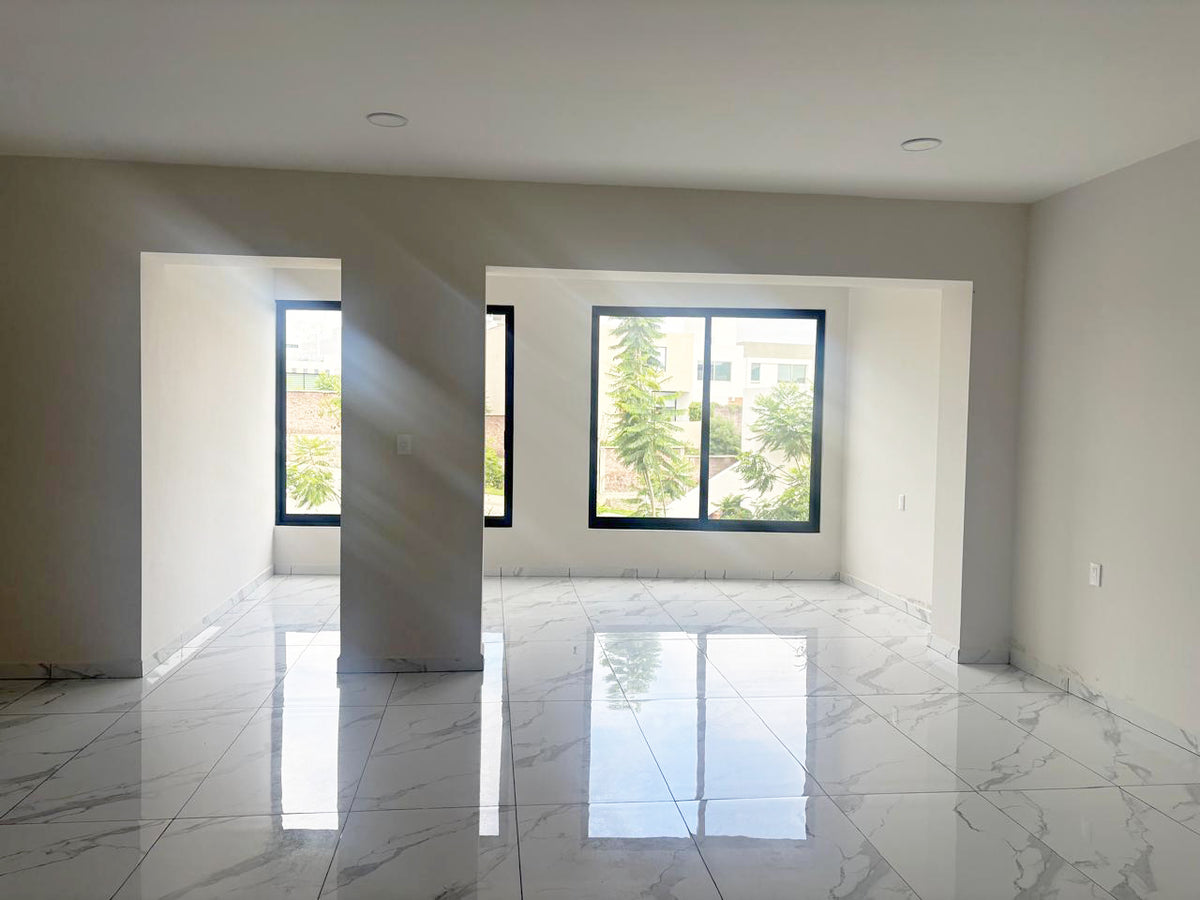 CASA EN RENTA EN LOMALTA TRES MARIAS, MORELIA