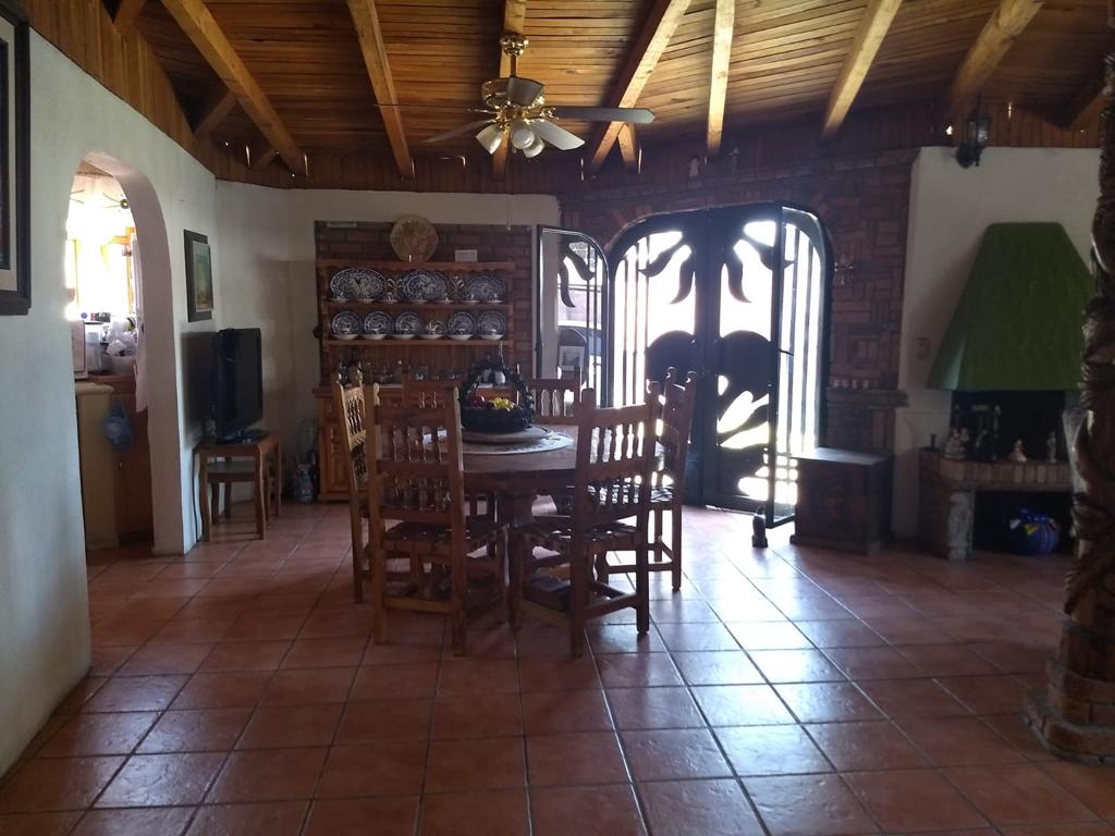 CASA EN VENTA EN ANTIGUA CARRETERA A PATZCUARO, MICH