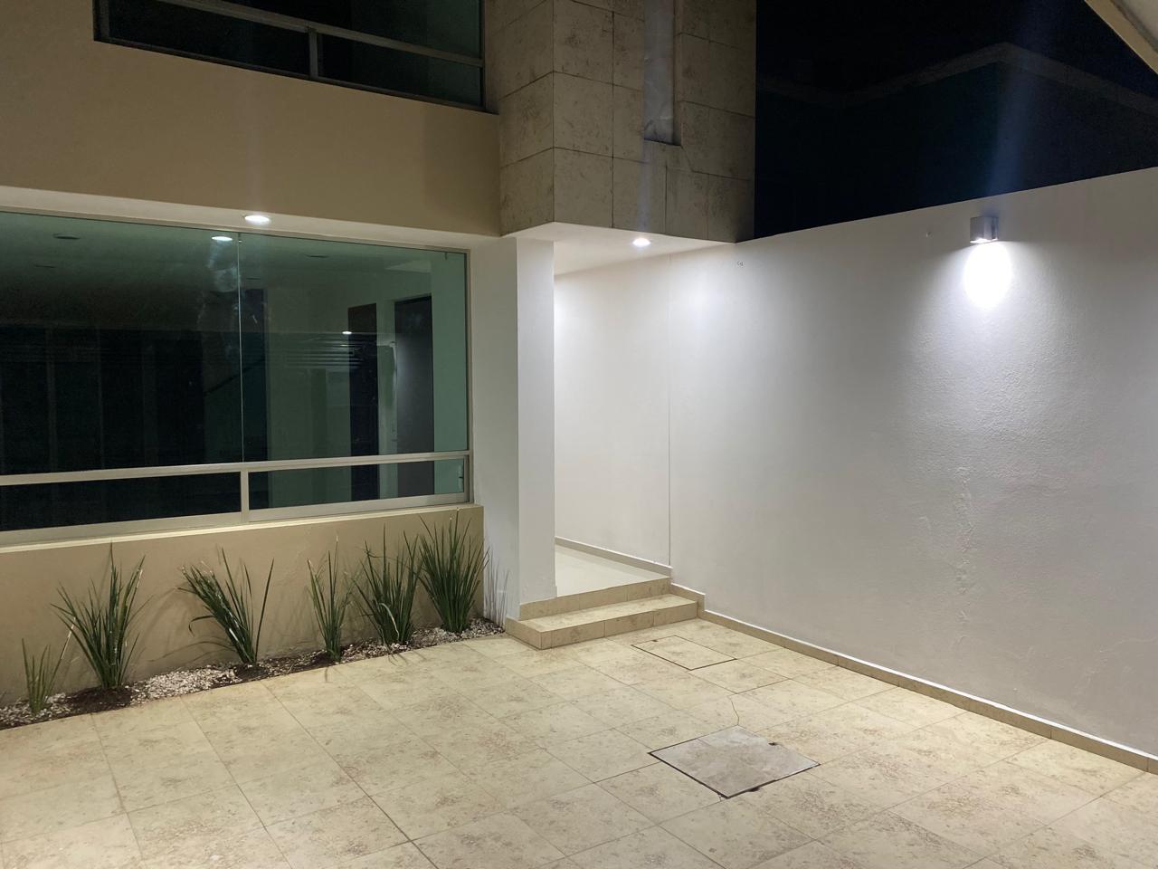 CASA EN VENTA EN EJIDAL OCOLUSEN, MORELIA