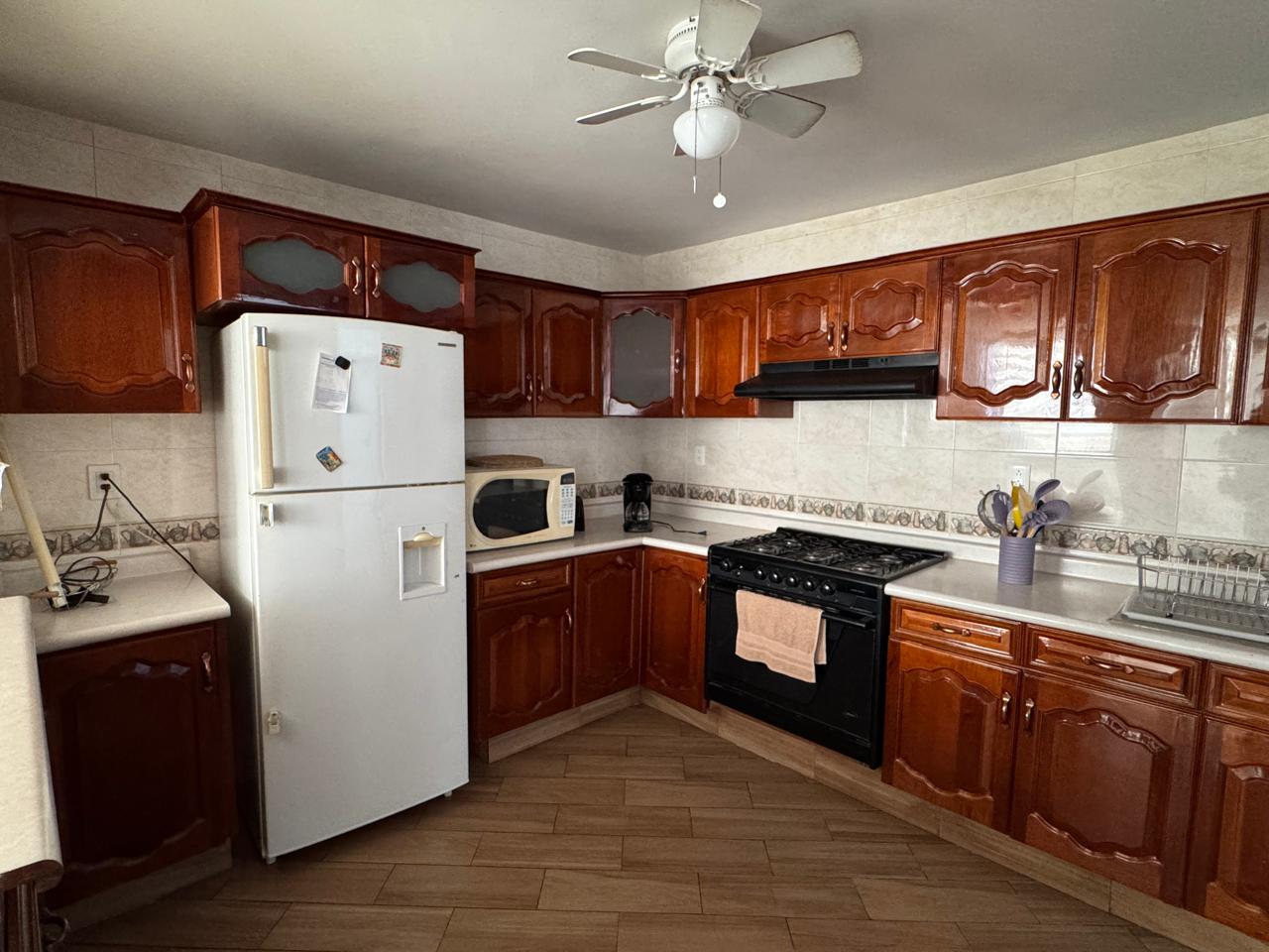 CASA EN VENTA EN CHAPULTEPEC ORIENTE, MORELIA