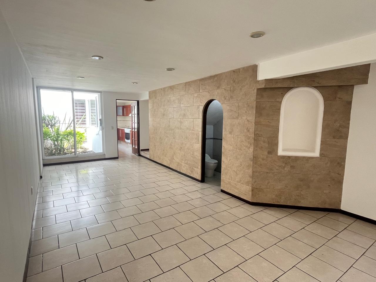 CASA EN VENTA EN OCOLUSEN, MORELIA