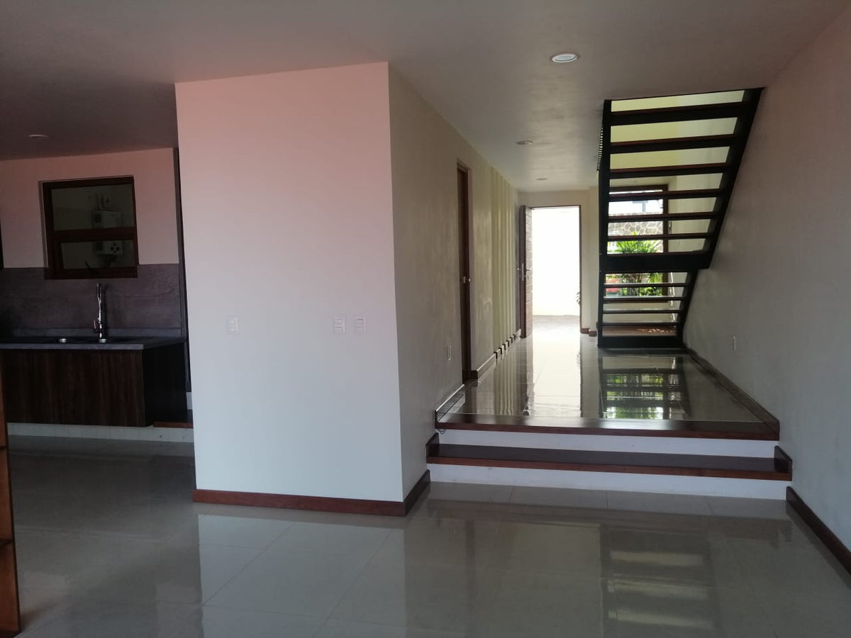 CASA EN VENTA EN VISTA BELLA, MORELIA