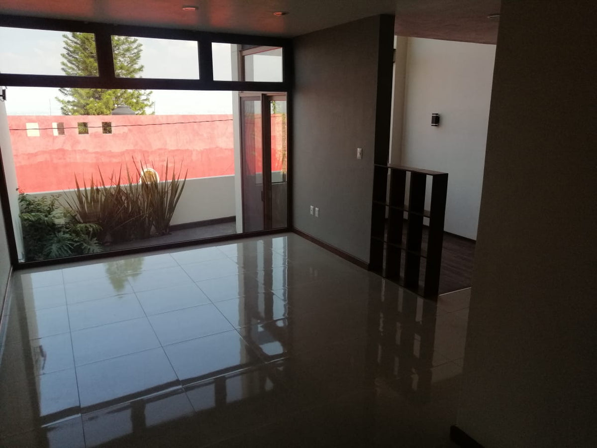 CASA EN VENTA EN VISTA BELLA, MORELIA