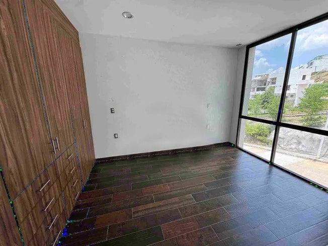 CASA INTELIGENTE EN VENTA EN EL PINAR ALTOZANO, MORELIA